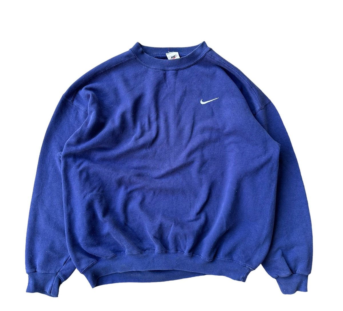 Vintage Vintage 90s Nike small logo sweatshirts Size US L / EU 52-54 / 3 - 1 Thumbnail