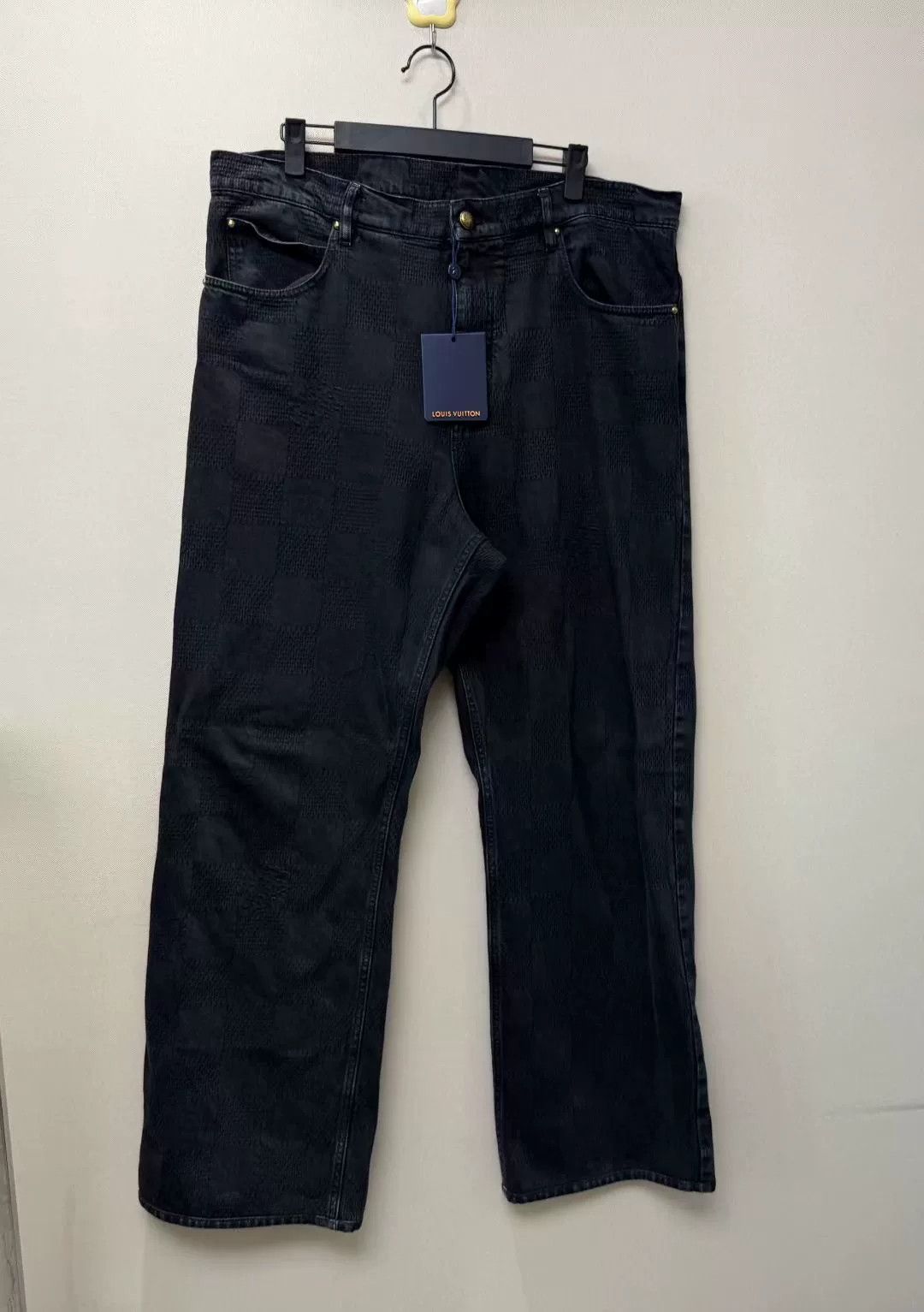Louis Vuitton Louis Vuitton x Pharrell Logo Jeans Size US 36 / EU 52 - 1 Thumbnail
