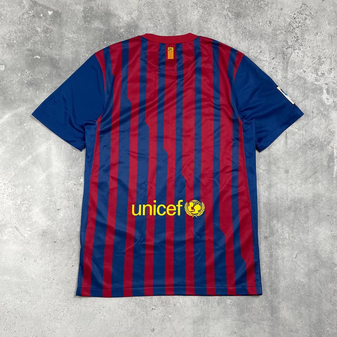 Nike FC Barcelona 2011 2012 Home Jersey Nike Shirt Red/ Blue S Size US S / EU 44-46 / 1 - 2 Thumbnail