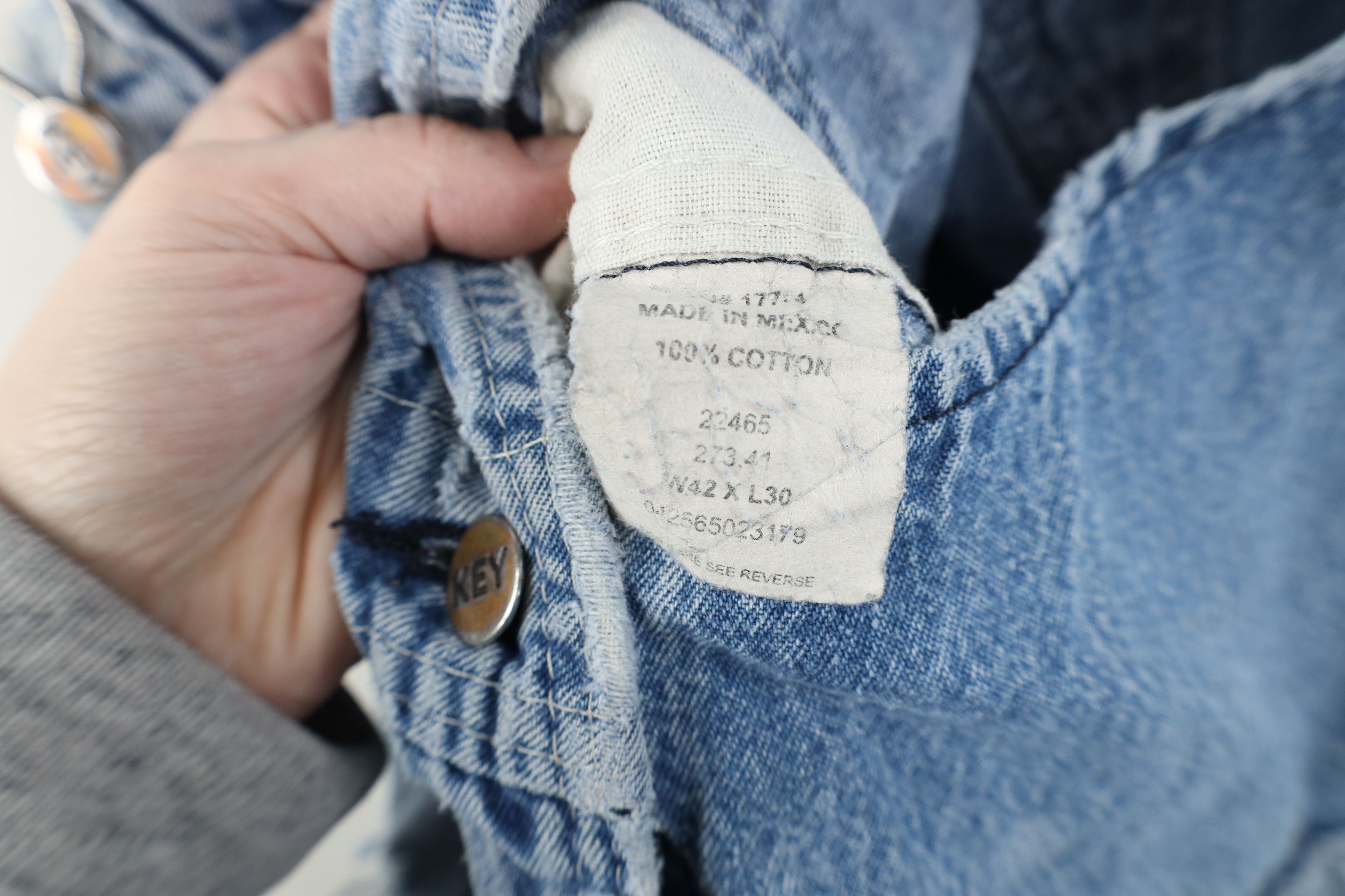 Vintage Vintage 90s Y2K Streetwear Thrashed Wide Leg Denim Overalls Size US 42 / EU 58 - 16 Thumbnail