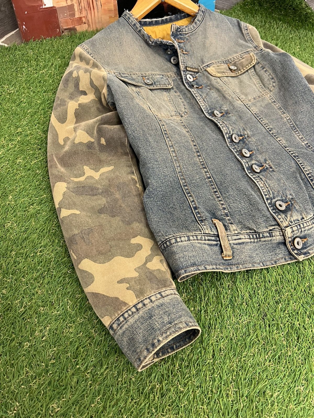 Dolce & Gabbana Vintage D&G 2003 mini puffer camo sleeve denim jacket Size US XS / EU 42 / 0 - 5 Thumbnail