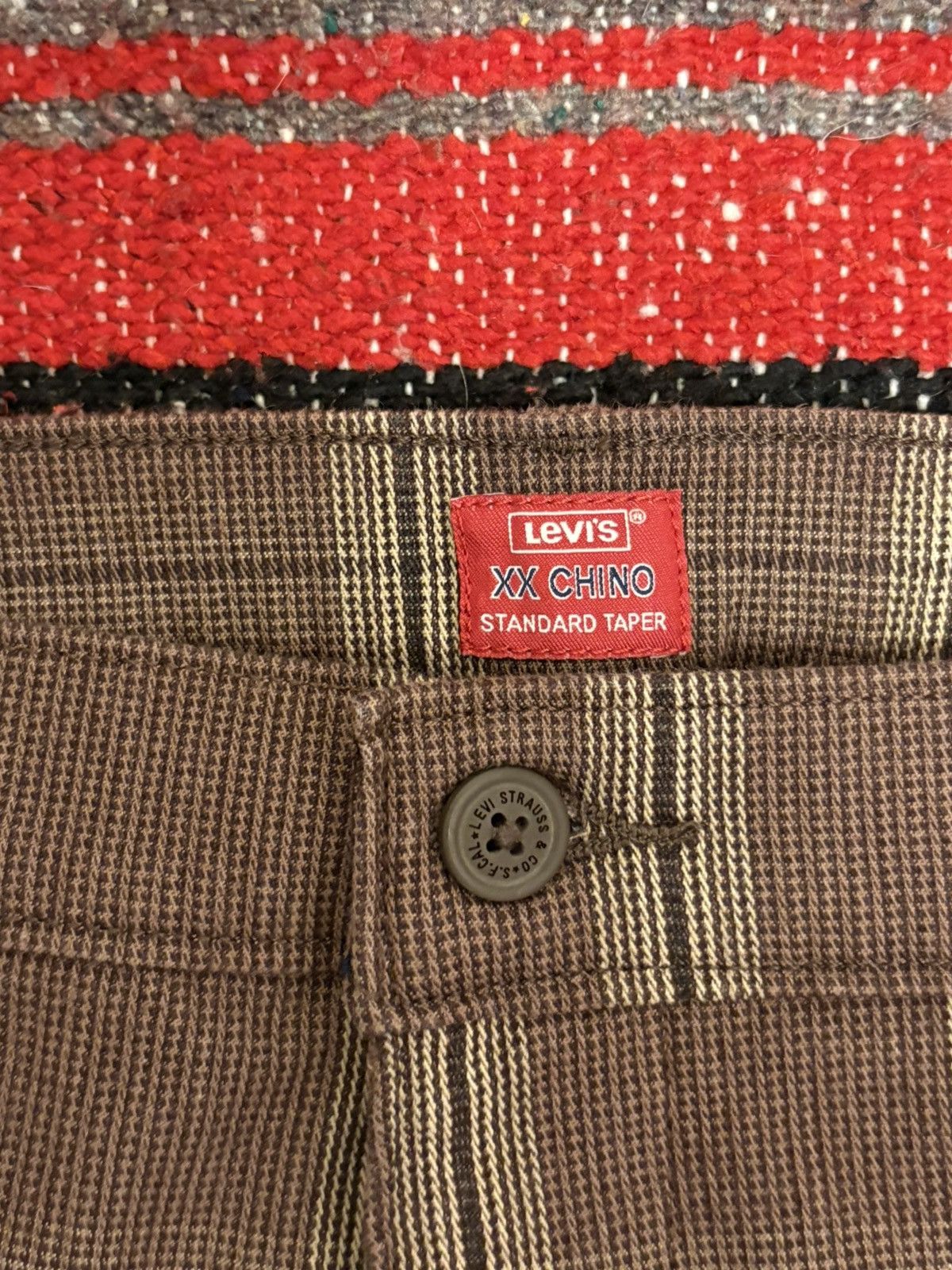 Levi's Levi Brown Plaid Chinos Size US 34 / EU 50 - 4 Thumbnail