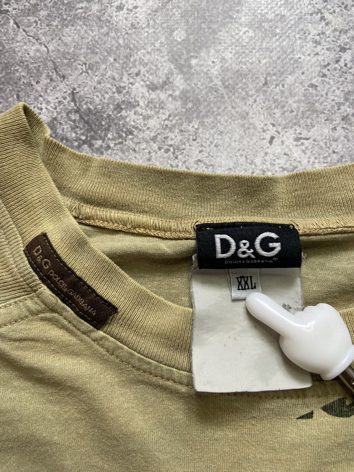 Dolce & Gabbana DOLCE AND GABANNA D&G DISTRESSED Beige Y2K TEE Size US XXL / EU 58 / 5 - 3 Thumbnail