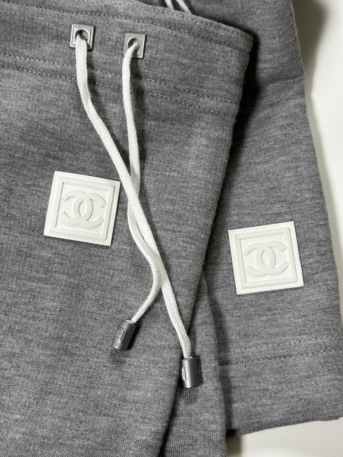 Chanel CHANEL Sport S/S 2005 Sweat Mini Skirt with Leg Warmers Size 26" / US 2 / IT 38 - 5 Thumbnail