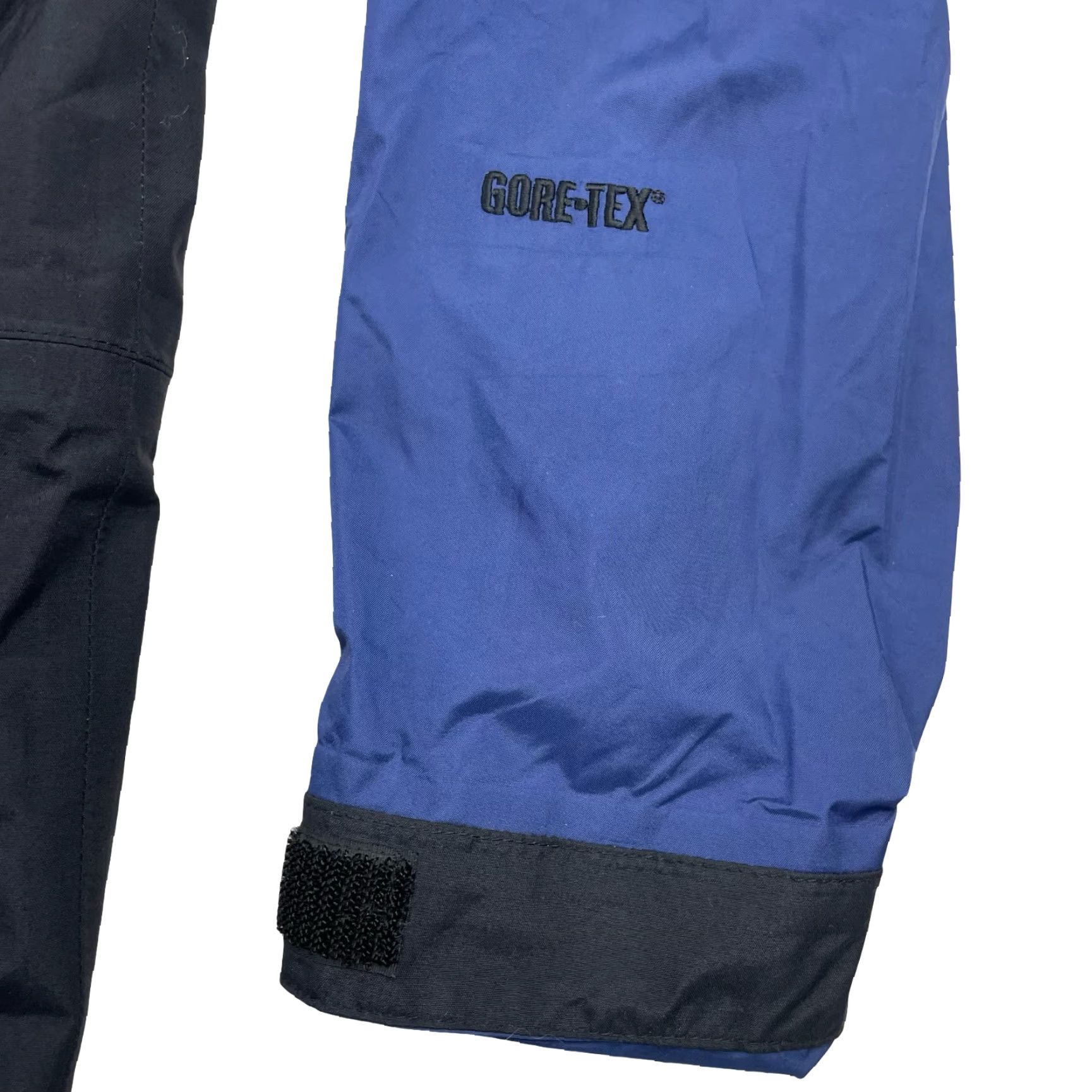 The North Face VINTAGE? No. The North Face Men’s Gore-Tex Hooded Full Zip Ski Shell Jacket Blue/Black XL Size US XL / EU 56 / 4 - 4 Thumbnail