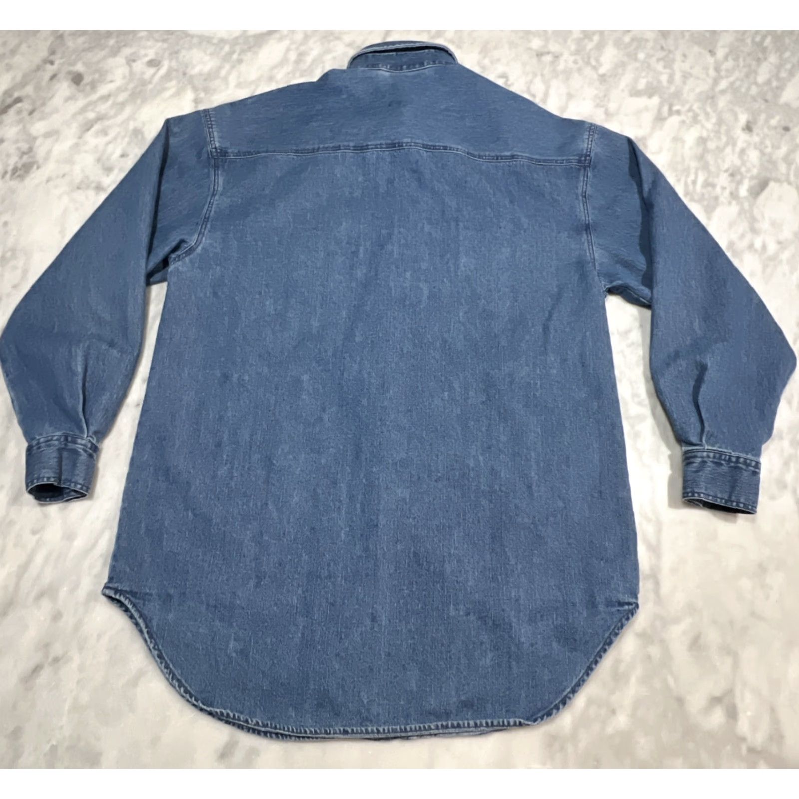 Van Heusen VAN HEUSEN Denim Shirt Women XS FOR HER Long Sleeve Button Front Cotton Blue Vtg Size XS / US 0-2 / IT 36-38 - 5 Thumbnail