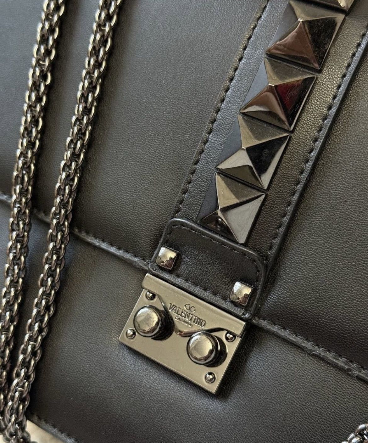 Valentino Valentino Garavani Rockstud Shoulder Bag Size ONE SIZE - 3 Thumbnail