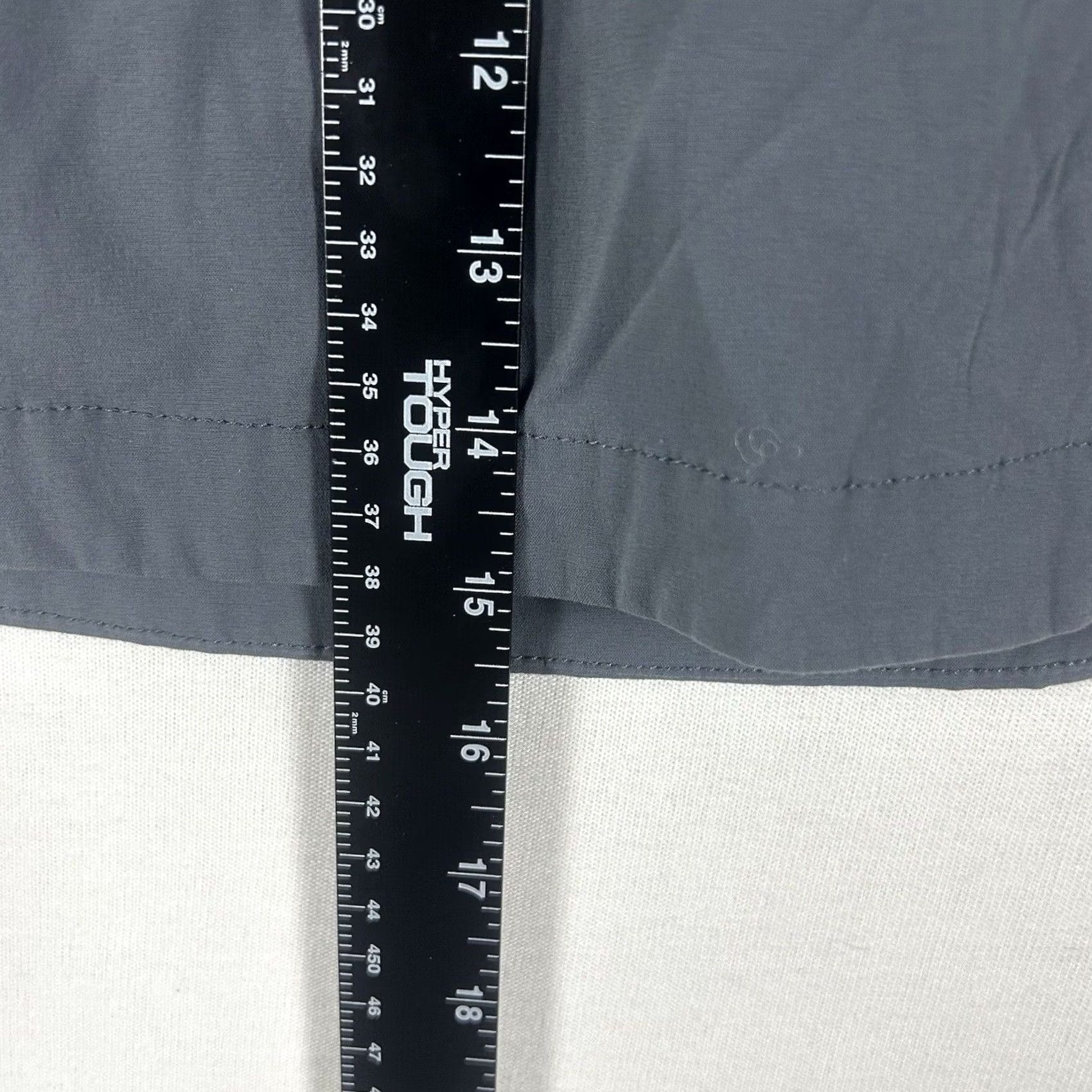 Marmot Marmot Skort Womens XS Gray Elastic Waist Drawstring Pockets Nylon Polyester Spandex Short Knit Size 26" / US 2 / IT 38 - 7 Thumbnail