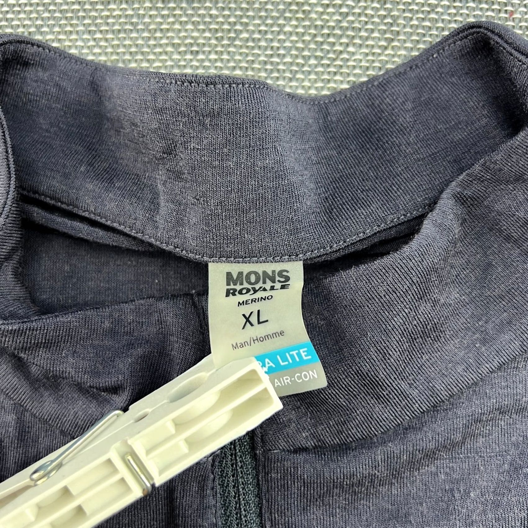 Vintage Mons Royale Base Layer Cycling Shirt Mens XL Merino Wool Air Con Blue Shirt Sports Outdoor Breathable Moisture Wicking Thermal Size US XL / EU 56 / 4 - 4 Thumbnail