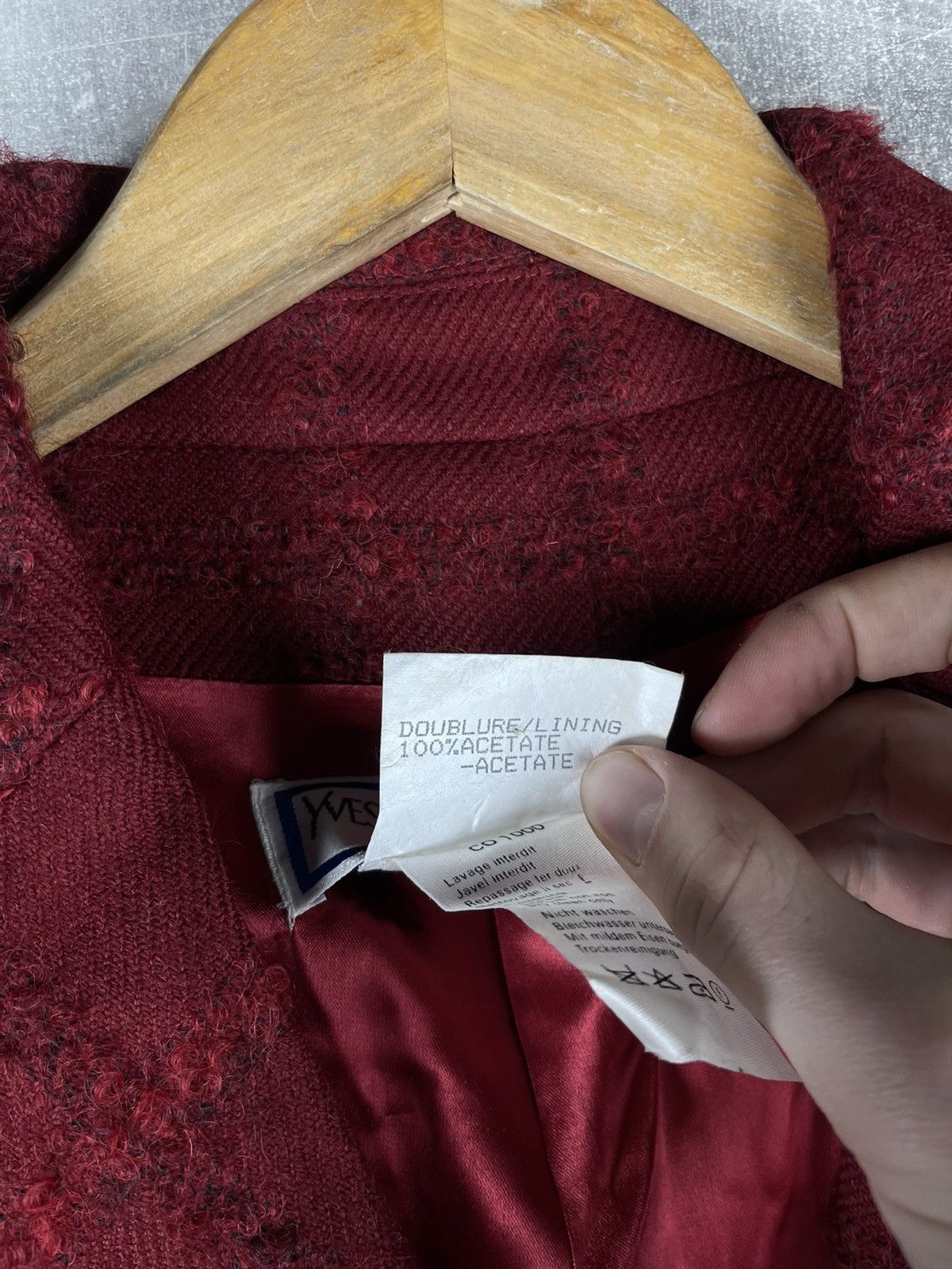 Yves Saint Laurent Yves Saint Laurent Variation 80s Wool Skirt Suit Burgundy Size XL / US 12-14 / IT 48-50 - 19 Thumbnail