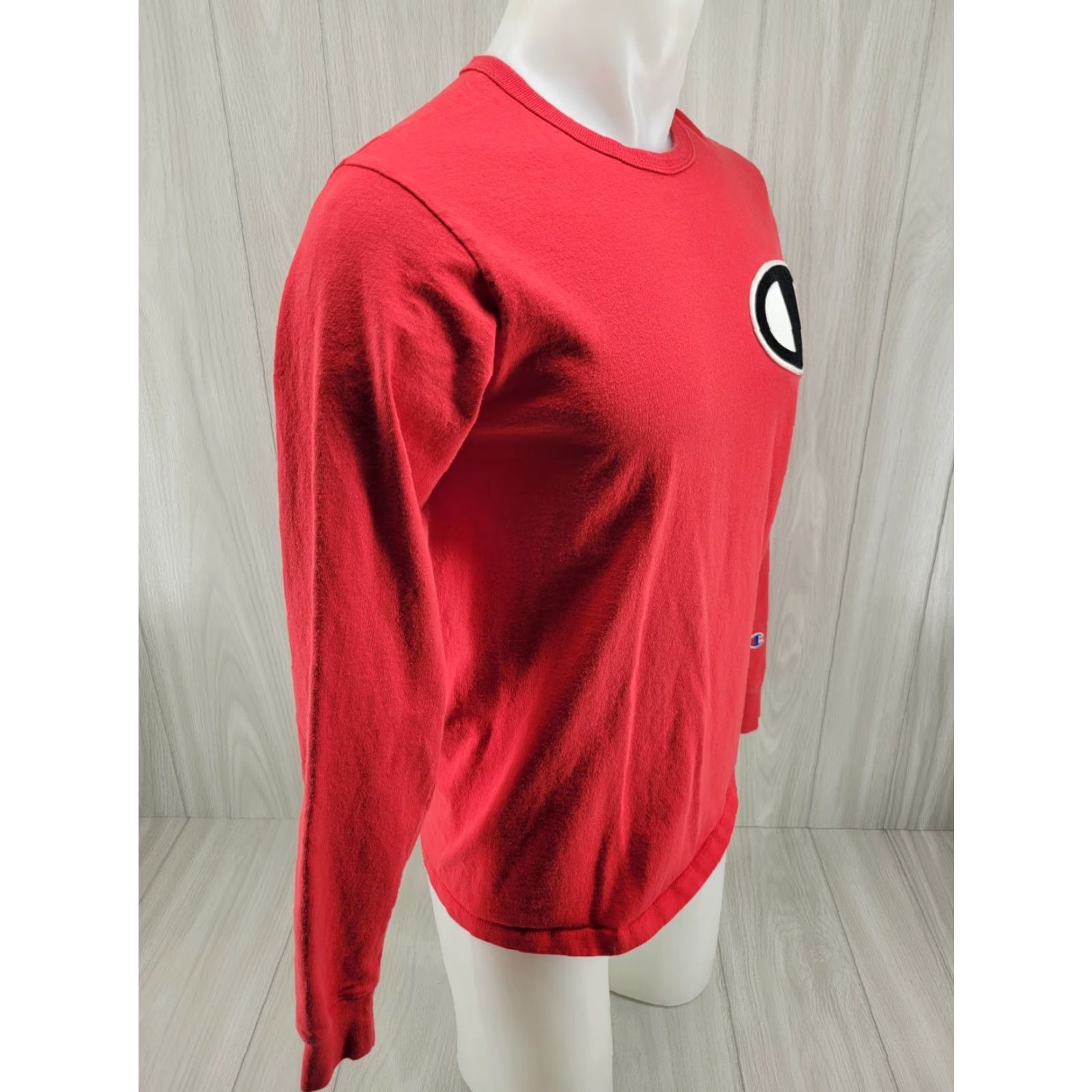 Champion VINTAGE Champion Long Sleeve Tee T-Shirt Red Cotton Men's Medium Big C Logo Shirt Womens? No correct gender: Men's Size US M / EU 48-50 / 2 - 6 Thumbnail