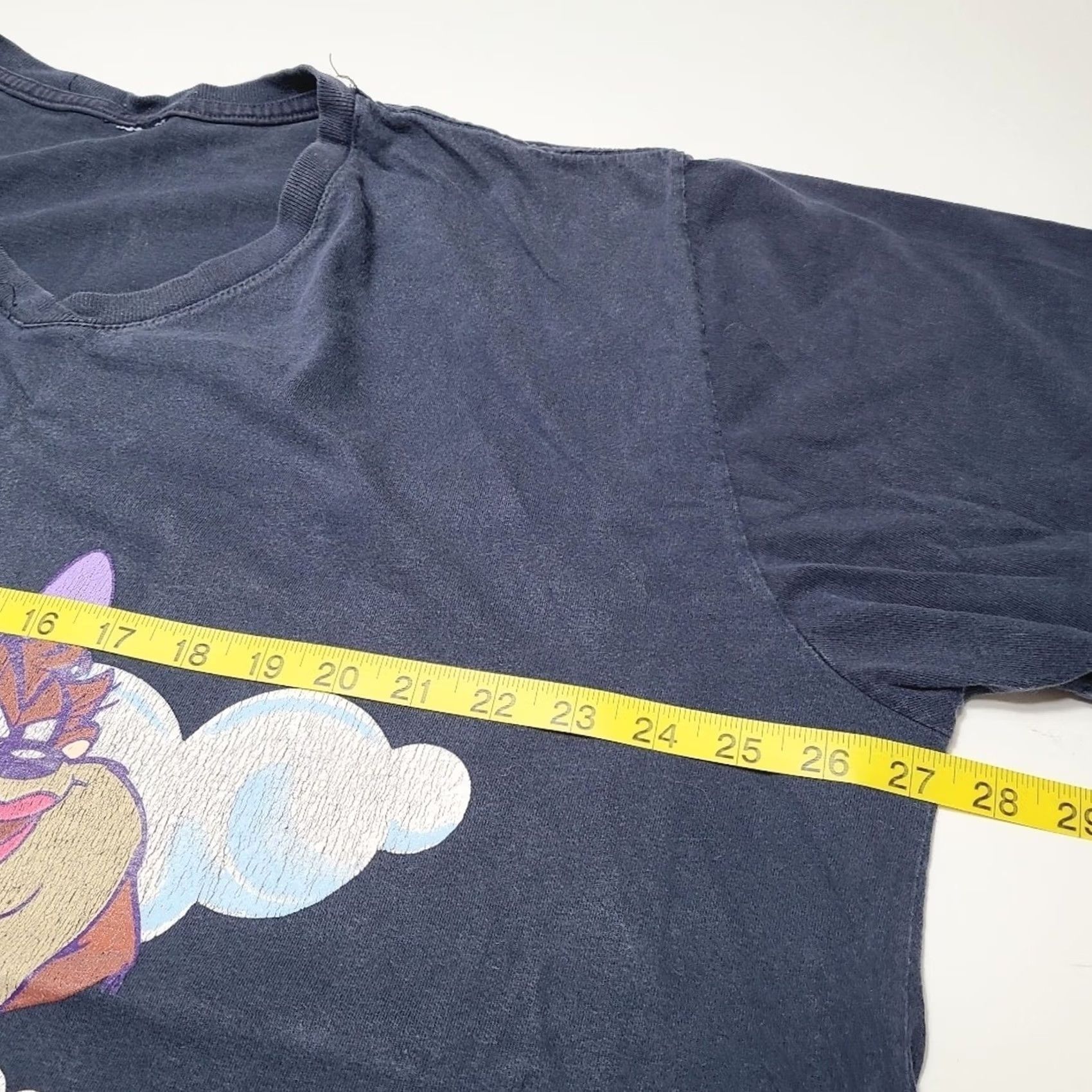 Vintage VINTAGE Looney Tunes Tasmanian She-Devil V-Neck T-Shirt Women 2XL Double Sided T-Shirt Womens Blue VTG Tasmanian 90s? Size XXL / US 16-18 / IT 52-54 - 6 Thumbnail