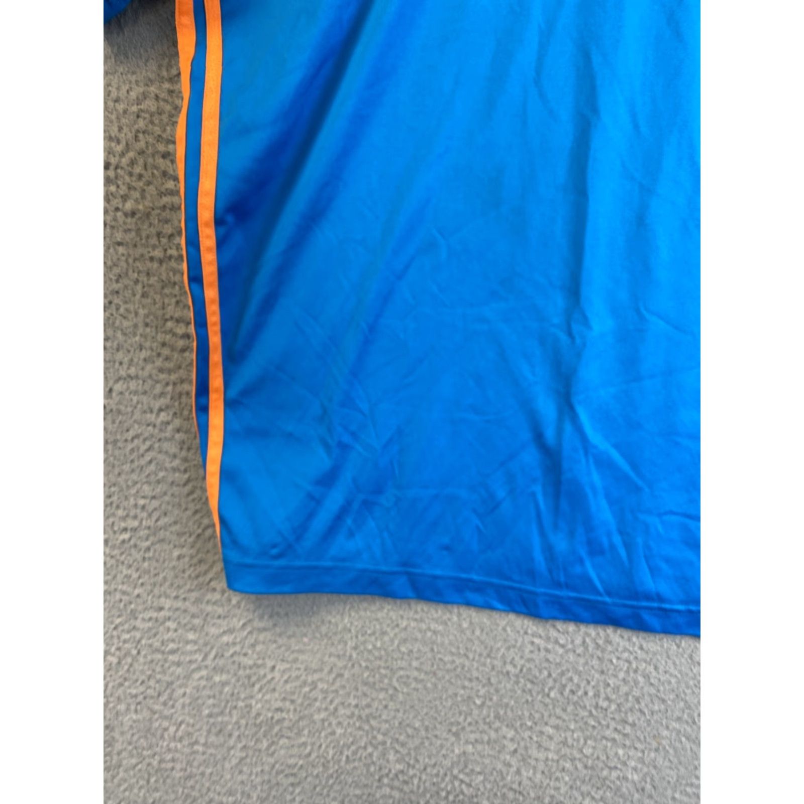 Adidas adidas Shirt Mens M Blue running shirt Short Sleeve Hiking T/ 33-52 Size US M / EU 48-50 / 2 - 7 Thumbnail