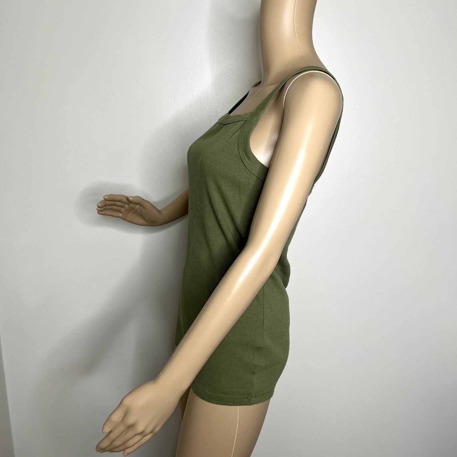Old Navy Old Navy Green Ribbed Slim Fit Tank Top Size L / US 10 / IT 46 - 2 Thumbnail