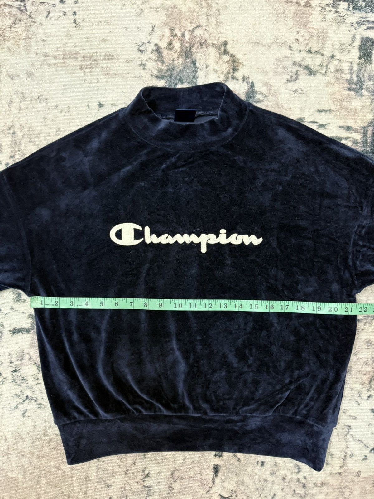 Champion × Japanese Brand Champion Velvet Cropped Sweatshirt Size L / US 10 / IT 46 - 13 Thumbnail