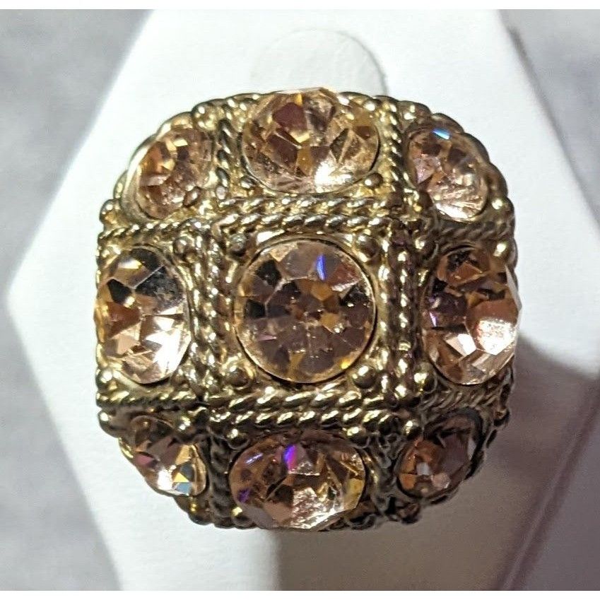 Other Champagne Gemmed Glam Gold Tone Statement Ring Size 7 Size ONE SIZE - 8 Thumbnail