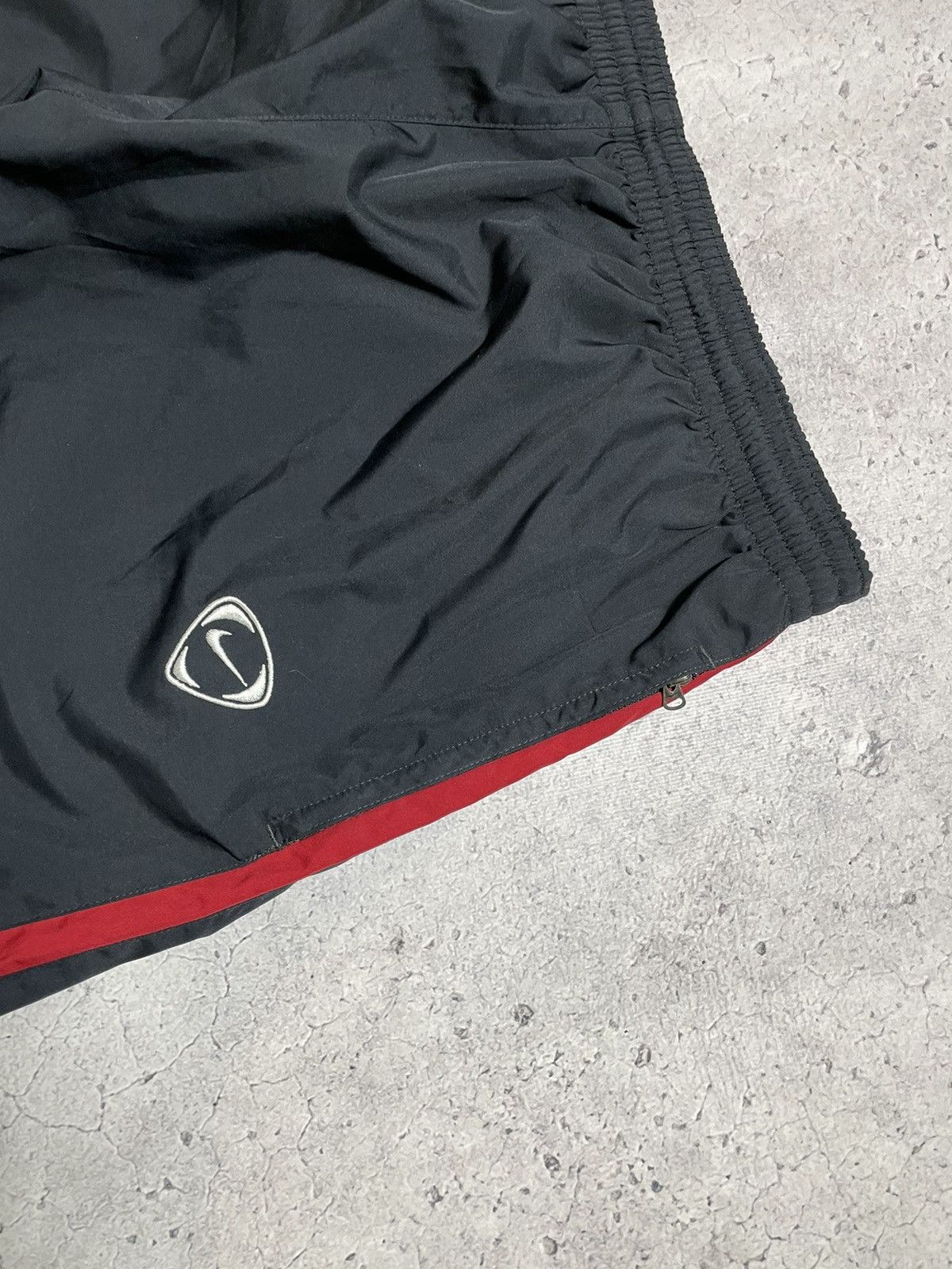 Nike Vintage Nike KNVB Netherlands Track Pants Nylon Swoosh Y2K Size US 38 / EU 54 - 4 Thumbnail