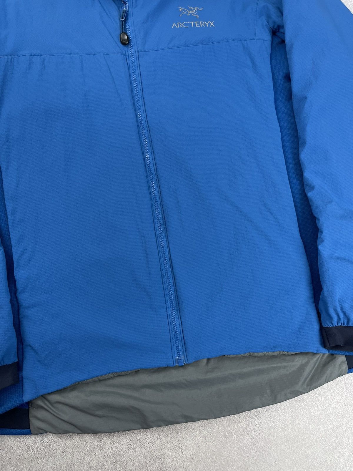 Arc'teryx Arc’teryx Light Jacket Blue Men’s Size L Size US L / EU 52-54 / 3 - 4 Thumbnail