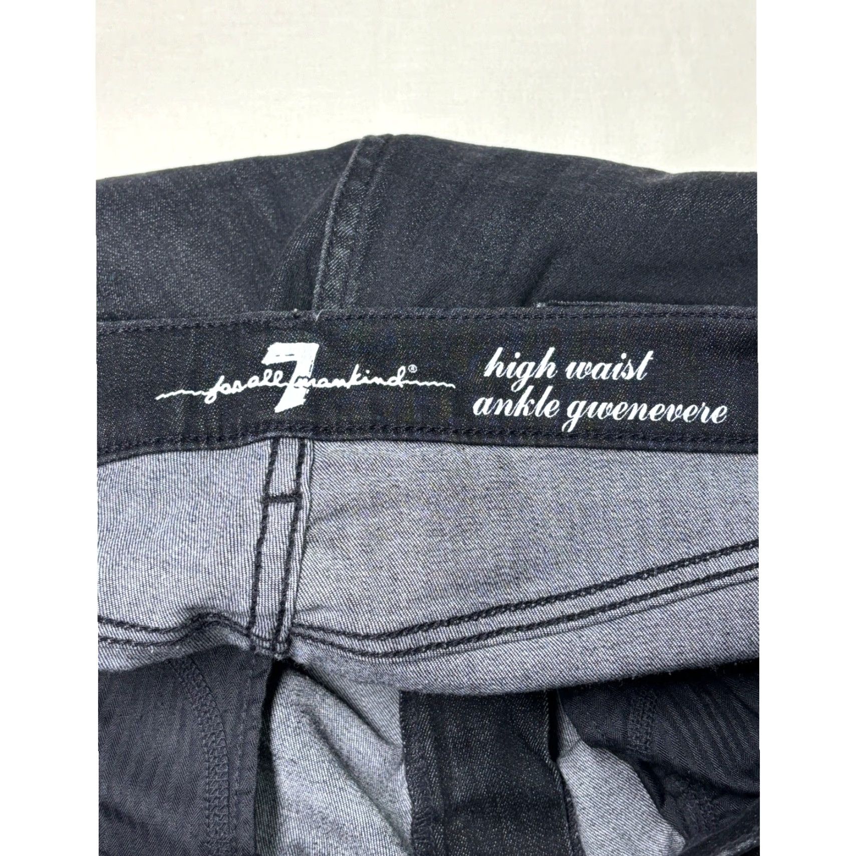 7 For All Mankind VINTAGE? No. Seven For All Mankind Gwenevere High Waist Ankle Black Denim Jeans 28 Size 28" / US 6 / IT 42 - 5 Thumbnail