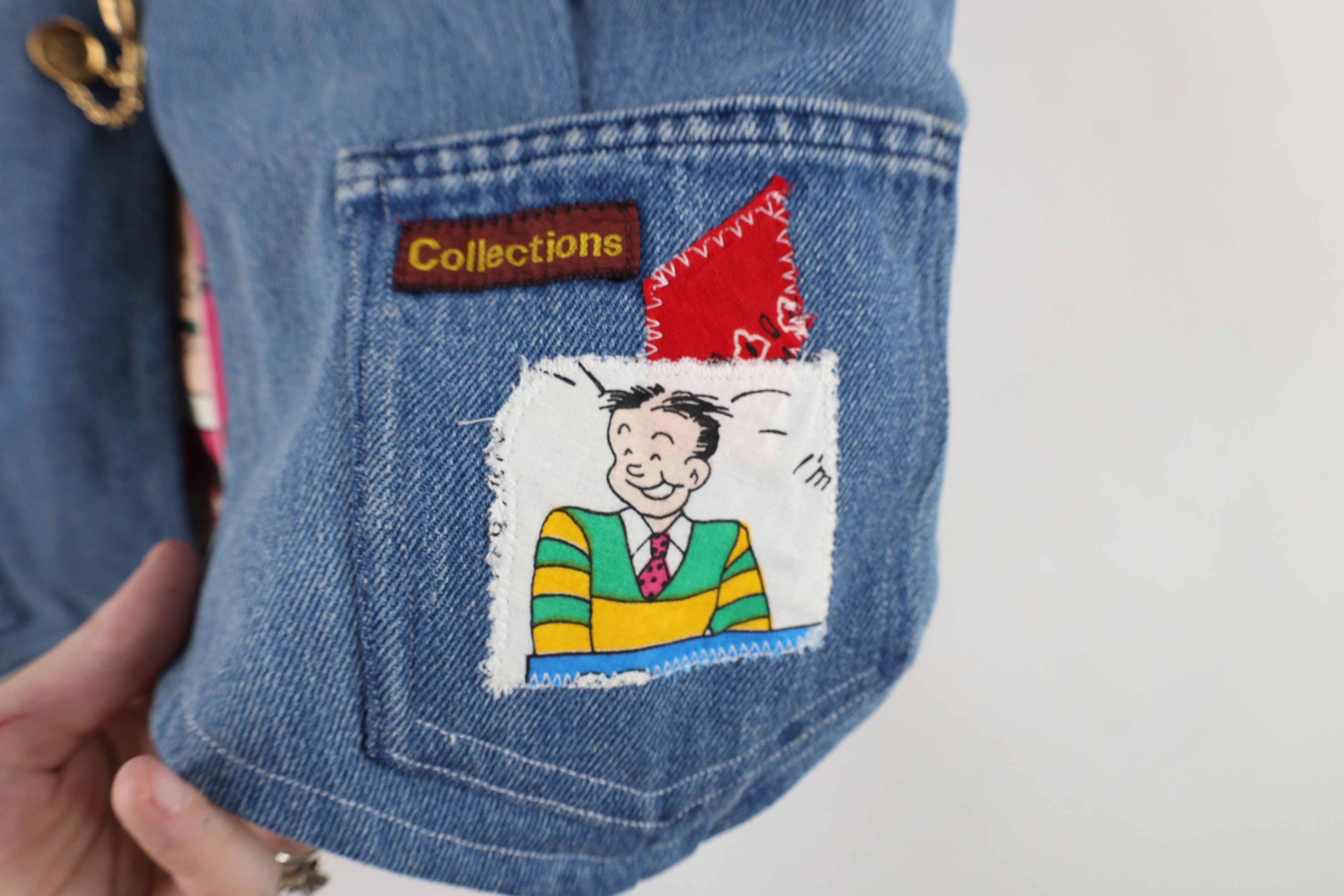 Vintage Vintage 90s Streetwear Comic Denim Jean Vest Jacket Blue Size S / US 4 / IT 40 - 9 Thumbnail