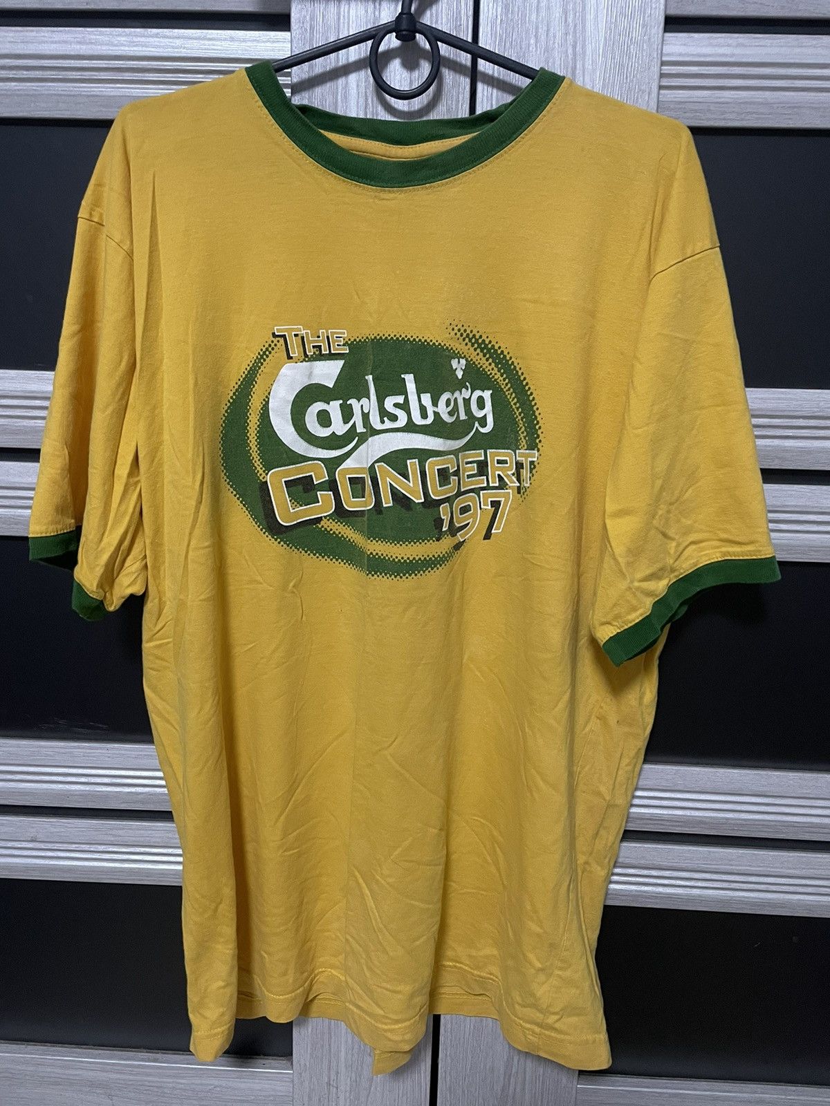 Band Tees × Vintage Vintage The Carlsberg Concert 1997 Wembley T Shirt Bon Jovi Size US L / EU 52-54 / 3 - 1 Thumbnail