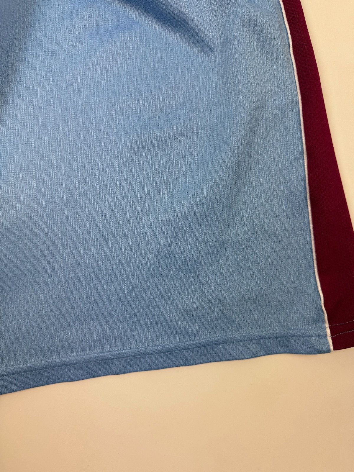 Diadora 00’s Vintage Diadora F.C. Aston Villa Home Soccer Shorts Size US 30 / EU 46 - 10 Thumbnail