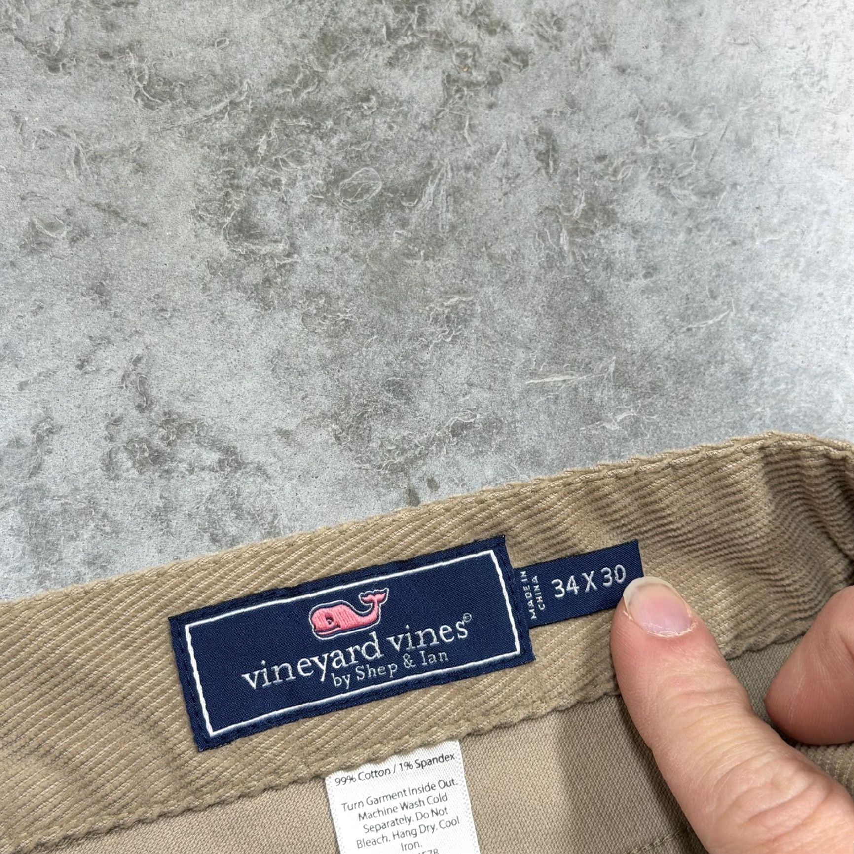 Vineyard Vines Vineyard Vines Pants Mens 34x30 Beige Corduroy 5-Pocket Stretch Straight Leg Khakis Tailored Flat Front 5-Pocket Design Mens Beige Corduroy Pants Size US 34 / EU 50 - 2 Thumbnail