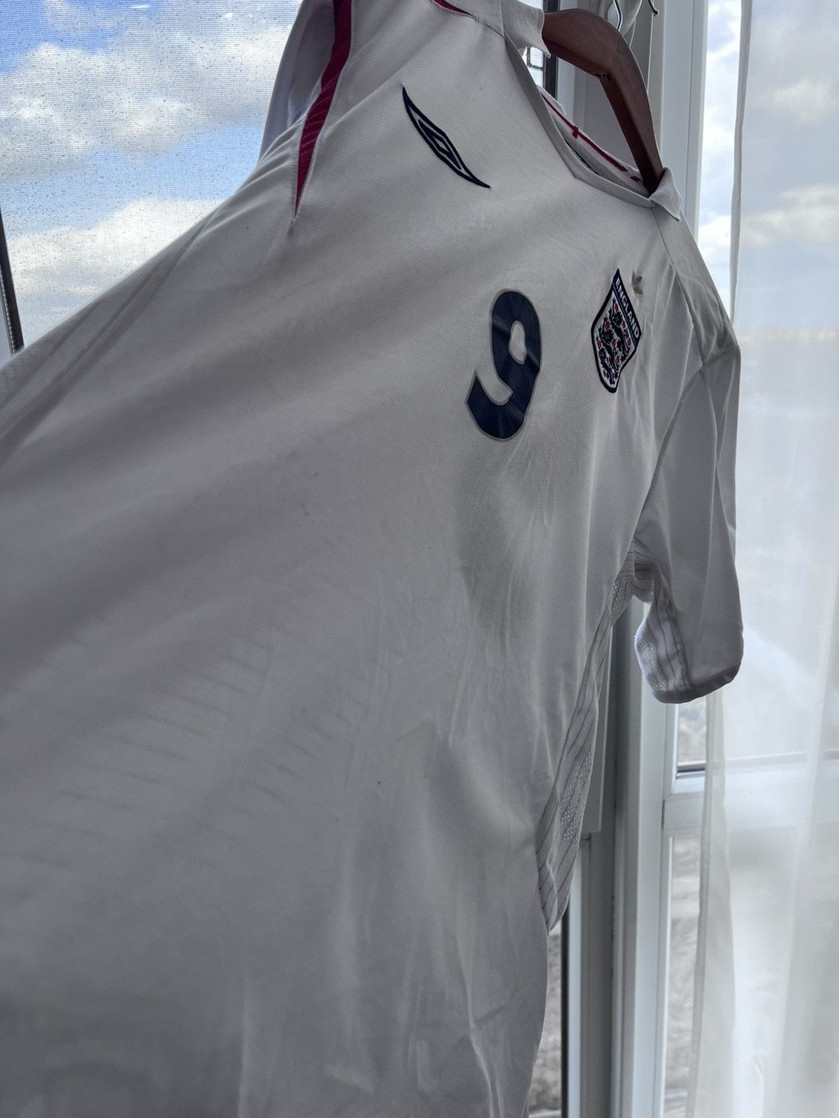 Umbro England Rooney 9 Home Football Shirt 2005/07 Large Umbro Size US L / EU 52-54 / 3 - 4 Thumbnail