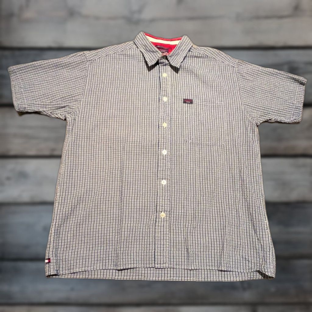 Tommy Hilfiger VINTAGE Tommy Hilfiger Button-Up Shirt Short Sleeve Seersucker Check Navy Crinkle L 90s Men’s Shirt Size US L / EU 52-54 / 3 - 1 Thumbnail