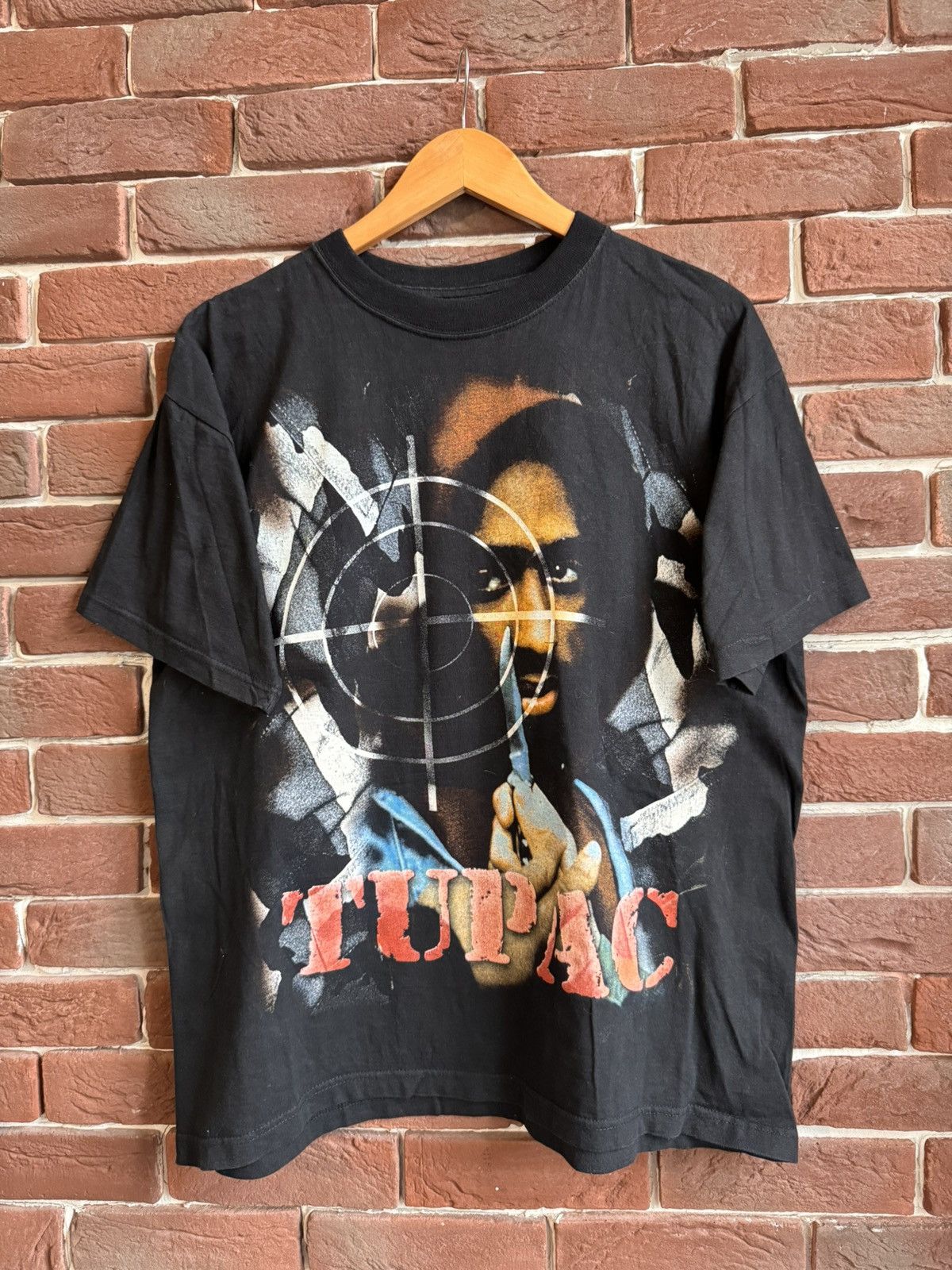Band Tees Vintage 90s 2pac Tupac Head Shot Grail Tee Rap Band XL black Size US XL / EU 56 / 4 - 1 Thumbnail