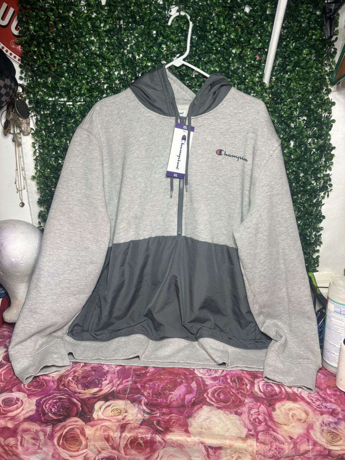 Champion Men’s 2XL champion zip up hoodie NWT Size US XXL / EU 58 / 5 - 1 Thumbnail