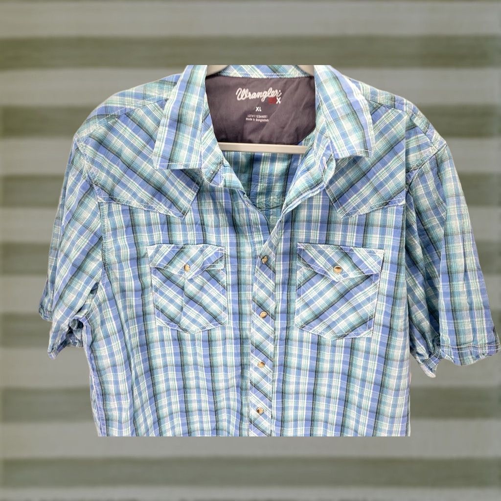 Wrangler VINTAGE Wrangler 20X Pearl Snap Western Shirt Men XL Blue Plaid Short Sleeve Rodeo Mens Size US XL / EU 56 / 4 - 1 Thumbnail