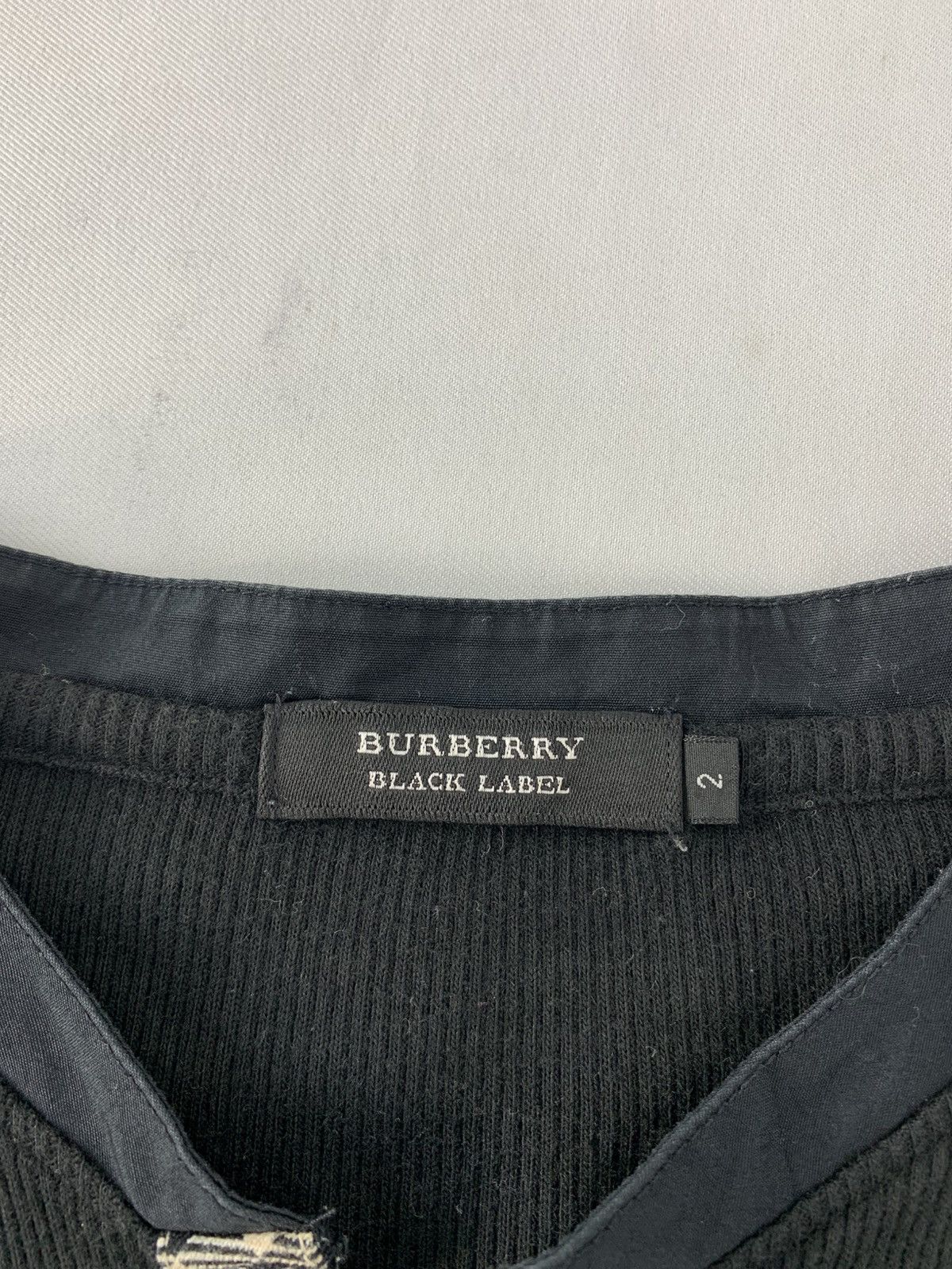 Burberry Burberry Black Label Longsleeve Henley Neck Tee Size US S / EU 44-46 / 1 - 6 Thumbnail