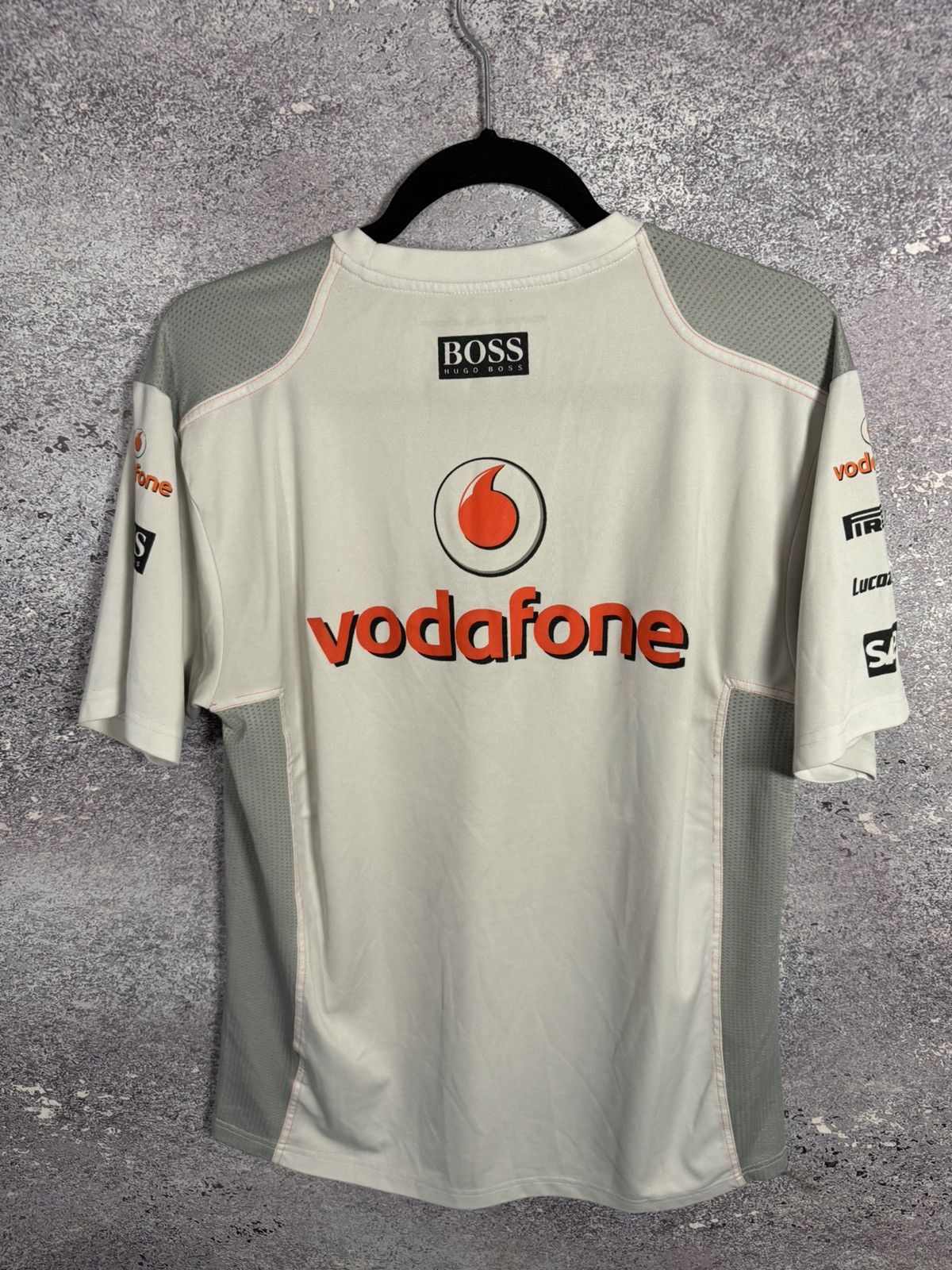 Hugo Boss × Mercedes-Benz × Vintage Vintage Mercedes Benz Vodafone Racing Team Jersey Size US L / EU 52-54 / 3 - 11 Thumbnail