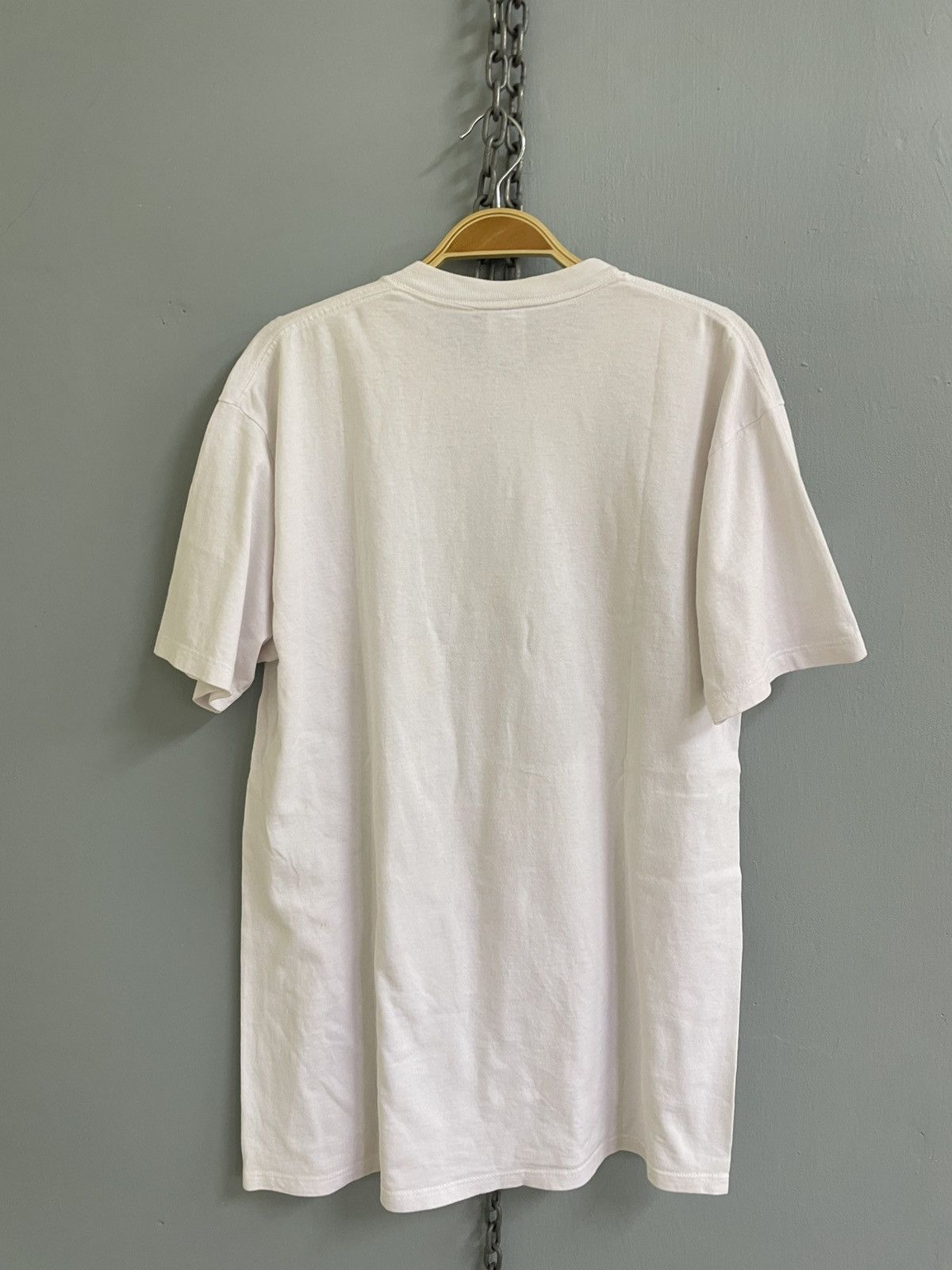 Universal Studios Vintage 90s Jaws Universal Studios movie t shirt Size US L / EU 52-54 / 3 - 2 Thumbnail