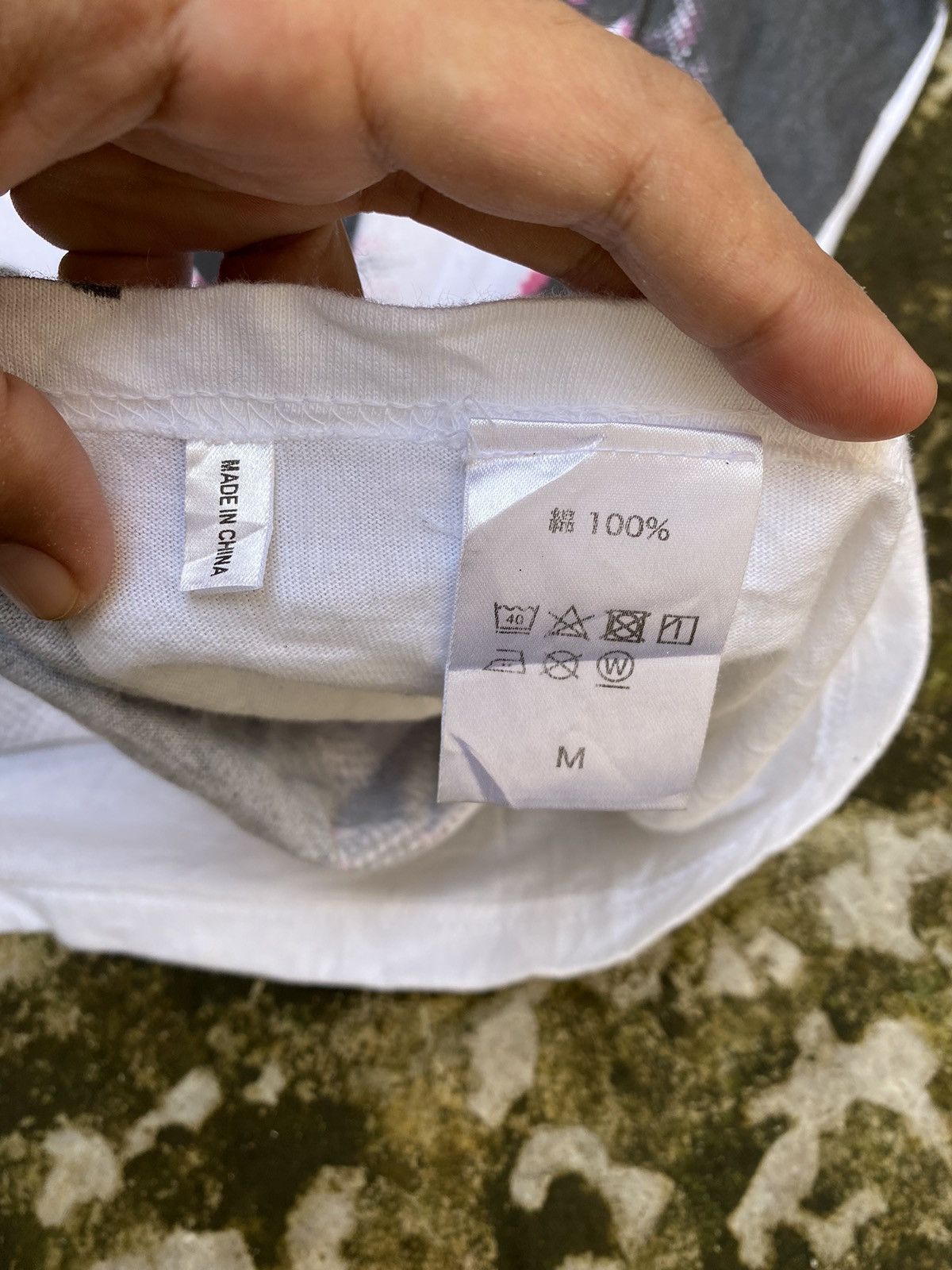 Japanese Brand Hide band tees Size US M / EU 48-50 / 2 - 5 Thumbnail