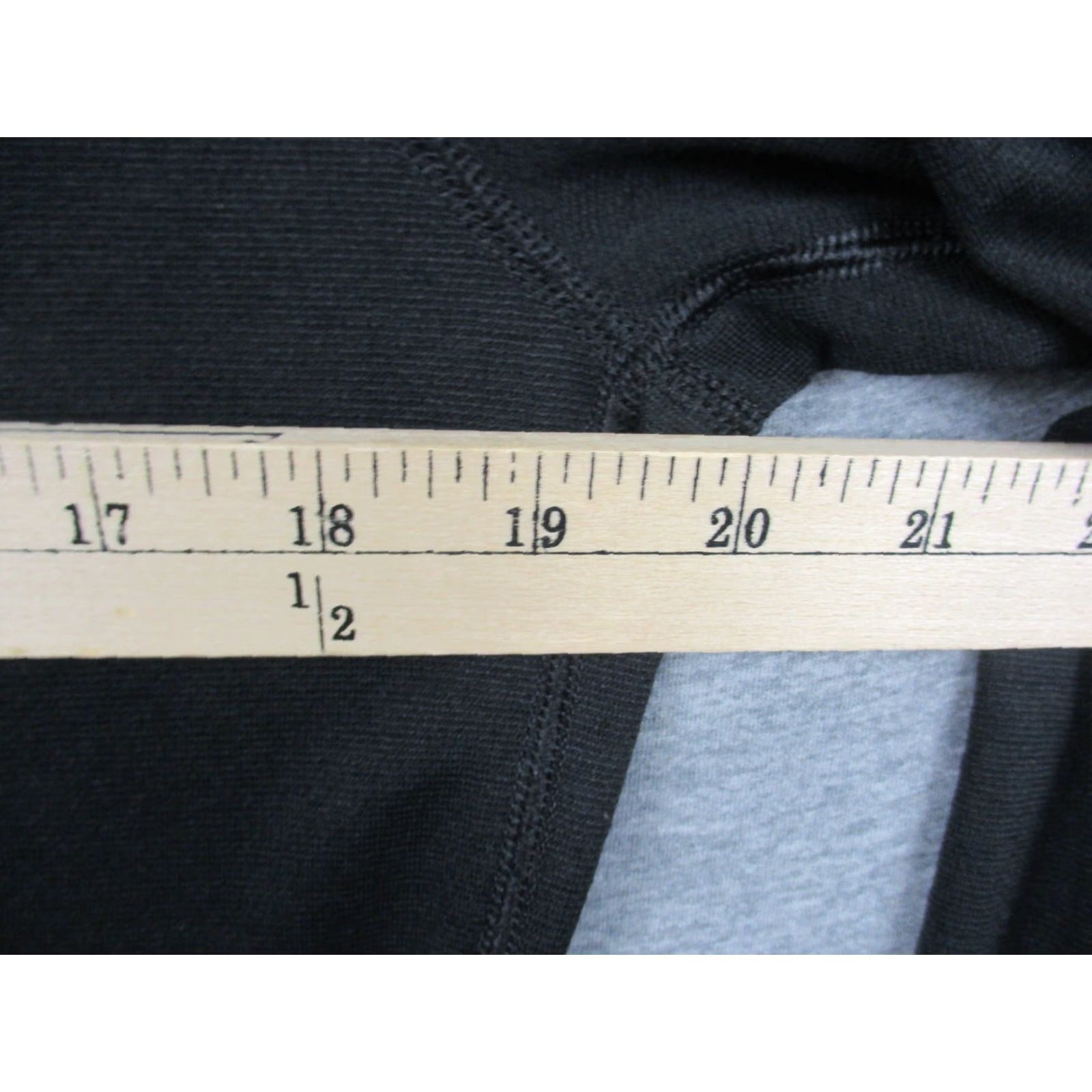 Patagonia Patagonia Capilene Pullover Medium Black Midweight Stretch Size US M / EU 48-50 / 2 - 7 Thumbnail