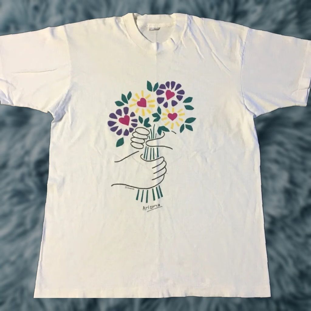Vintage VINTAGE Arizona Flowers Faded Shirt M L USA Nature Heart Love Beach Grunge 90s 80s Sun Palm USA Sun Palm Trees Beach Red White Navy Size US M / EU 48-50 / 2 - 1 Thumbnail