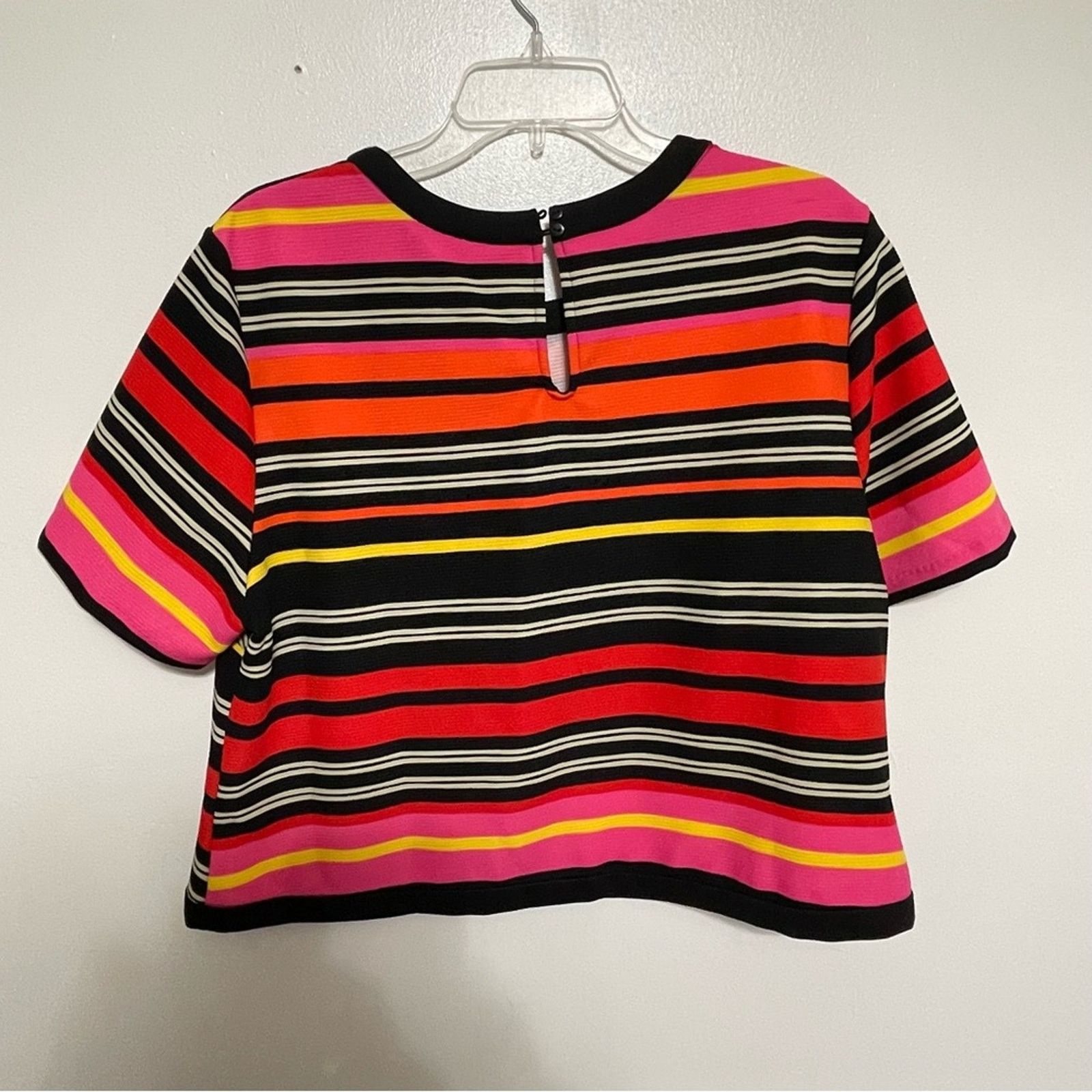Other NY & Co 7th Ave Striped Faux Wrap Crop Top XXL KeyholeL Size XXL / US 16-18 / IT 52-54 - 2 Thumbnail