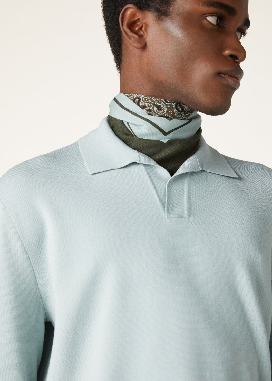 Loro Piana o1w1db10725 FAL5279 Buttonless Polo Shirt in Light Blue Size US L / EU 52-54 / 3 - 2 Thumbnail