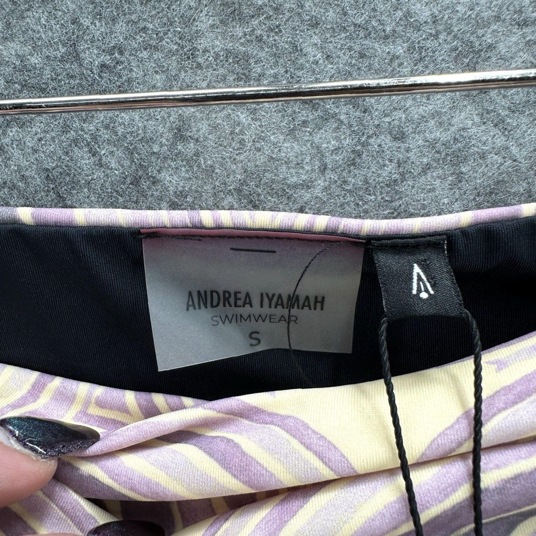 Vintage Andrea Iyamah Akacia Bikini Bottom Womens Small Abstract Woodgrain Print New Size 28" / US 6 / IT 42 - 7 Thumbnail