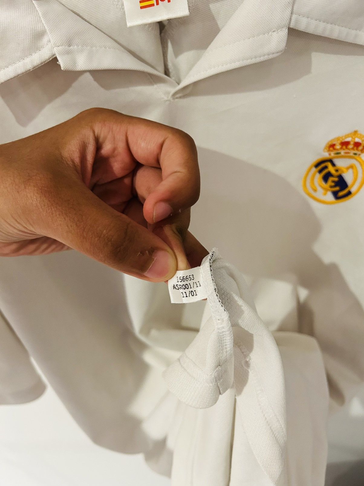Adidas Real Madrid 2002/03 home jersey Size US L / EU 52-54 / 3 - 9 Thumbnail