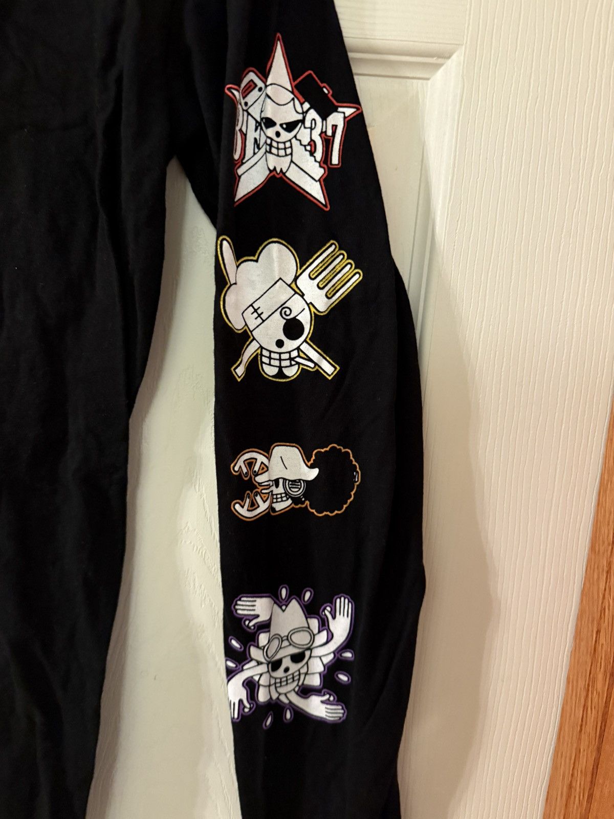 One Piece One Piece Straw Hat Crew Longsleeve Size US M / EU 48-50 / 2 - 3 Thumbnail