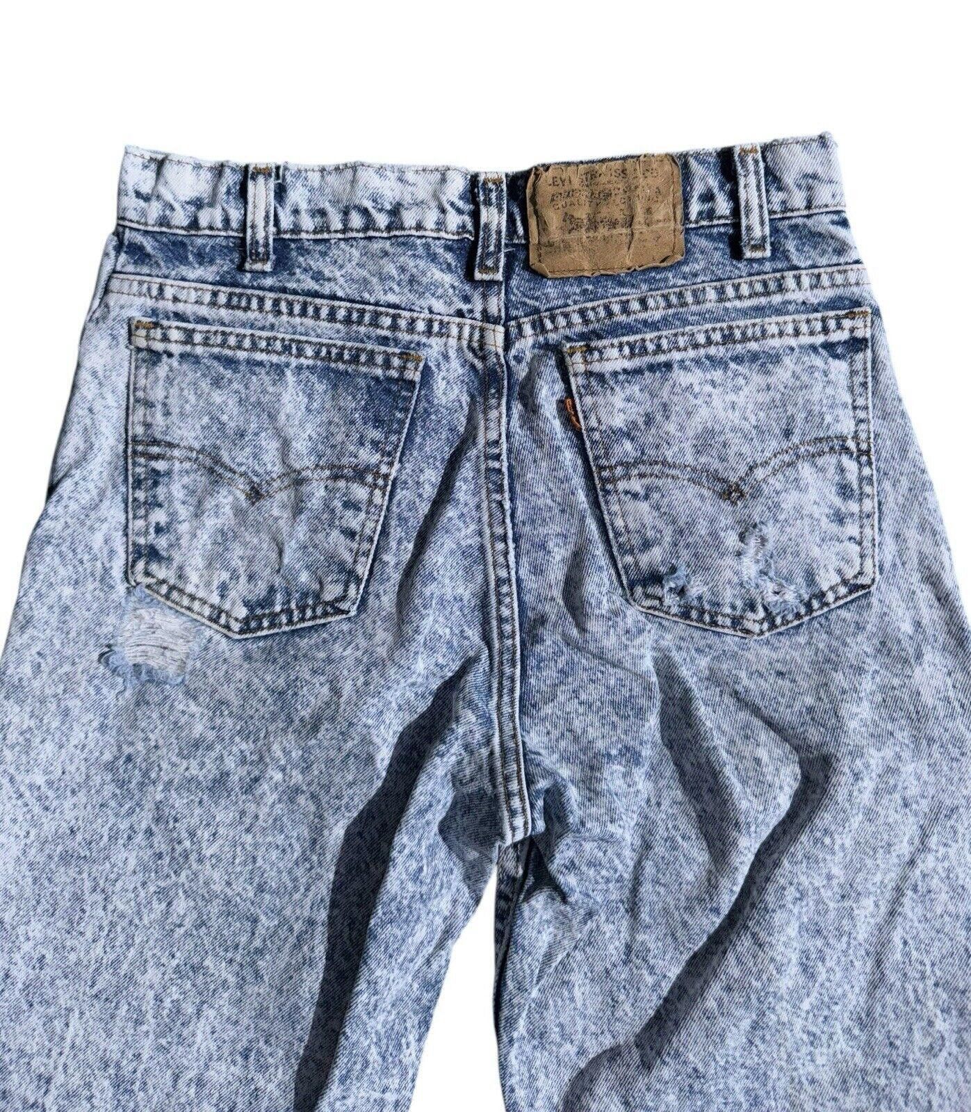 Levi's Vintage Levis 550 Acid Wash Jeans Sz 31x32 RARE Size US 31 - 4 Thumbnail