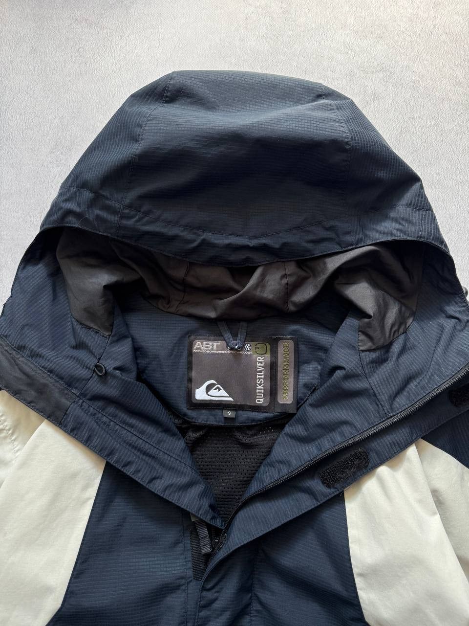 Quiksilver Vintage Quiksilver Ski Jacket Snowboarding Y2K Size US S / EU 44-46 / 1 - 10 Thumbnail