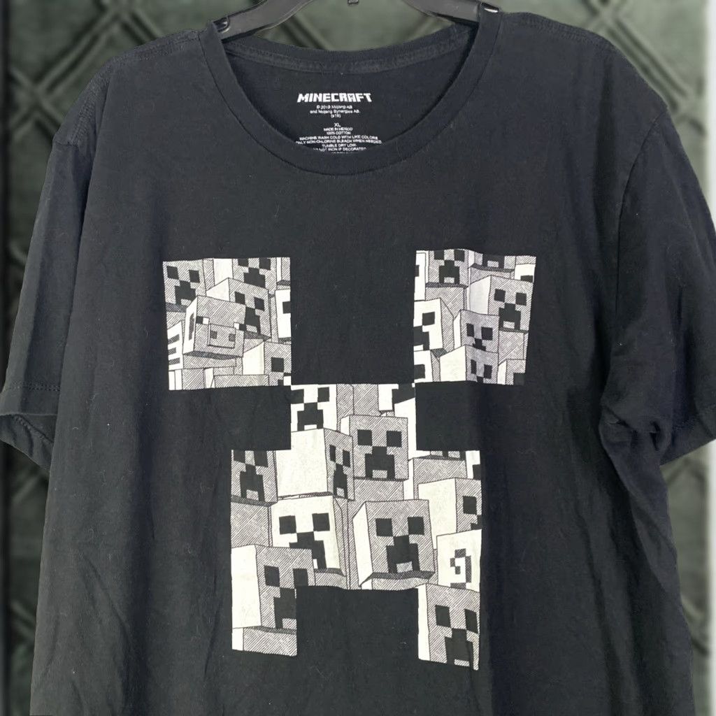 Vintage Minecraft Official Mens T Shirt XL Black Blocks Merch 10 Years Size US XL / EU 56 / 4 - 1 Thumbnail