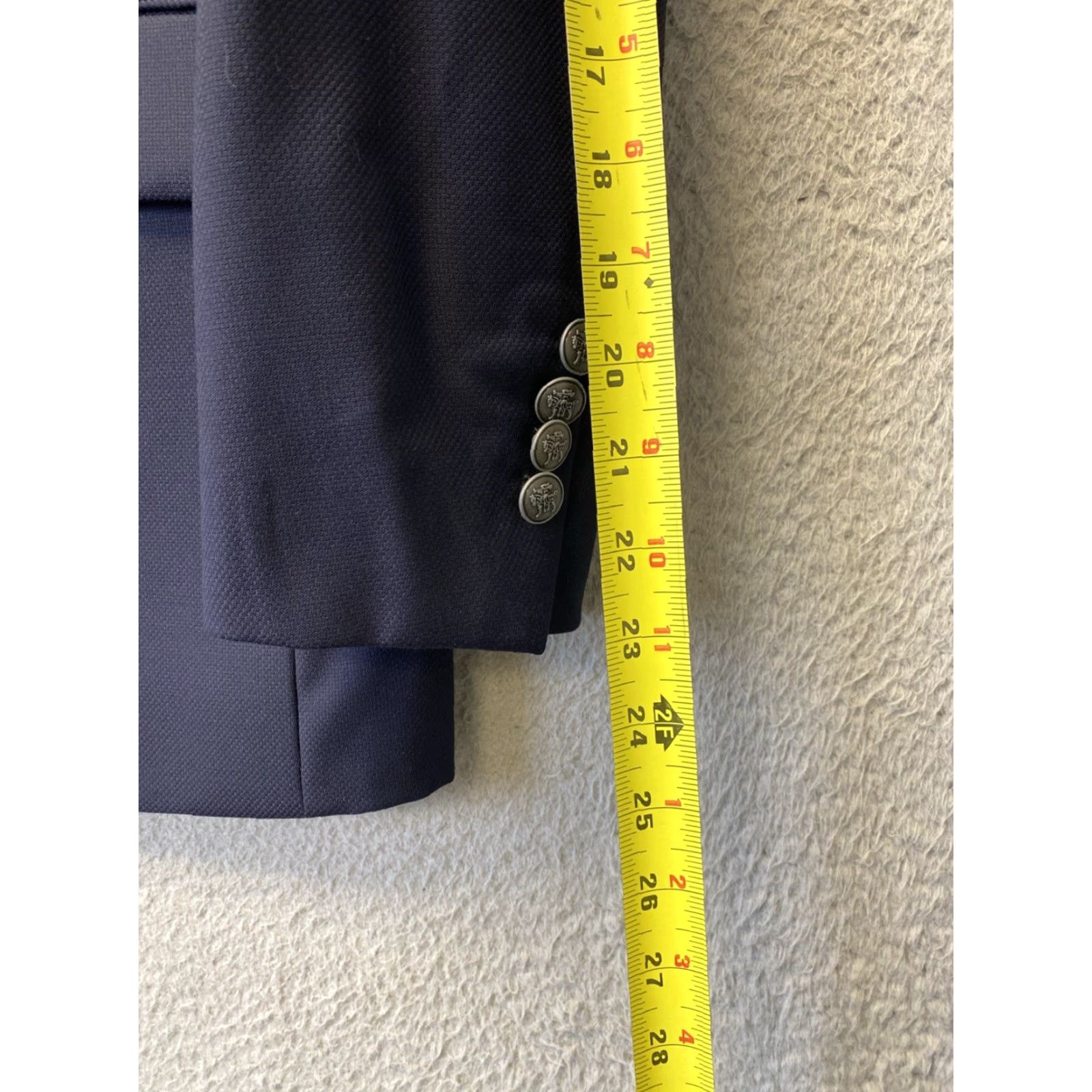 Hart Schaffner Marx Hart Schaffner Marx Blazer Jacket Men 38S Wool 2 Button Navy Solid Notch 4-Button Sleeve Union Made Vintage? No Size 38S - 5 Thumbnail