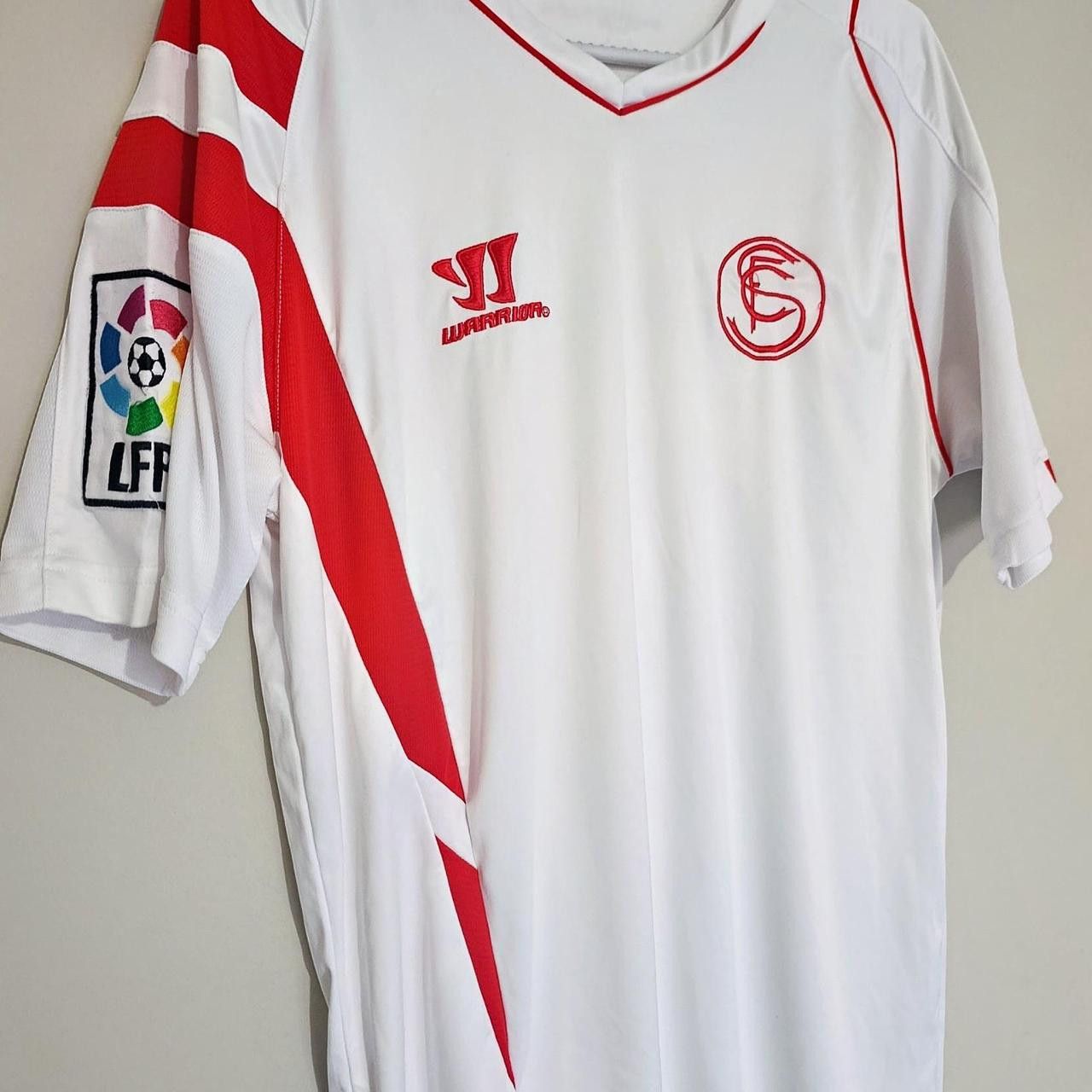 Warrior Vintage Carlos Bacca Sevilla FC 2013 Home Jersey #9 La Liga Size US M / EU 48-50 / 2 - 3 Thumbnail