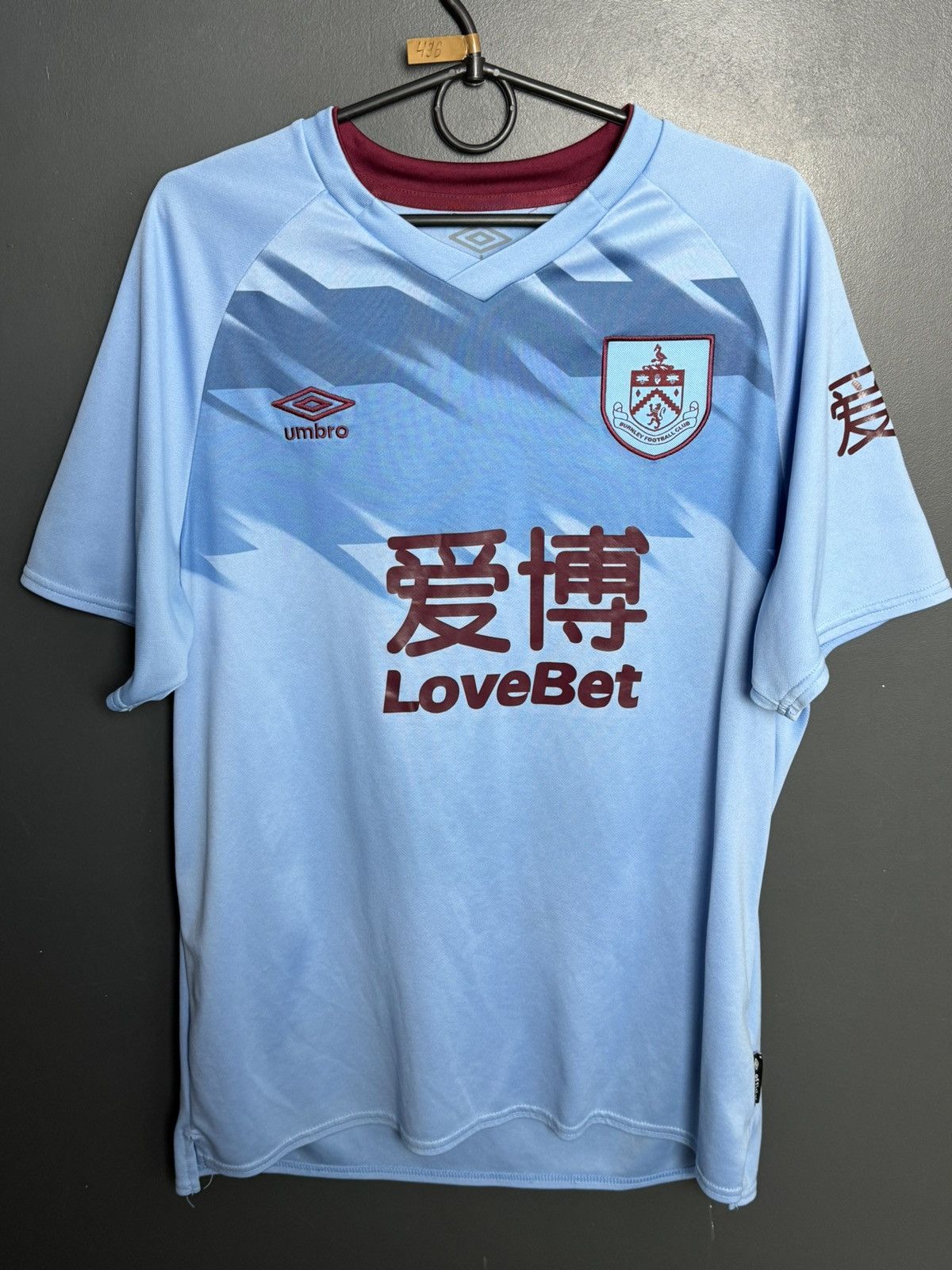 Umbro Burnley 19/20 Away Football Jersey Size US L / EU 52-54 / 3 - 1 Thumbnail