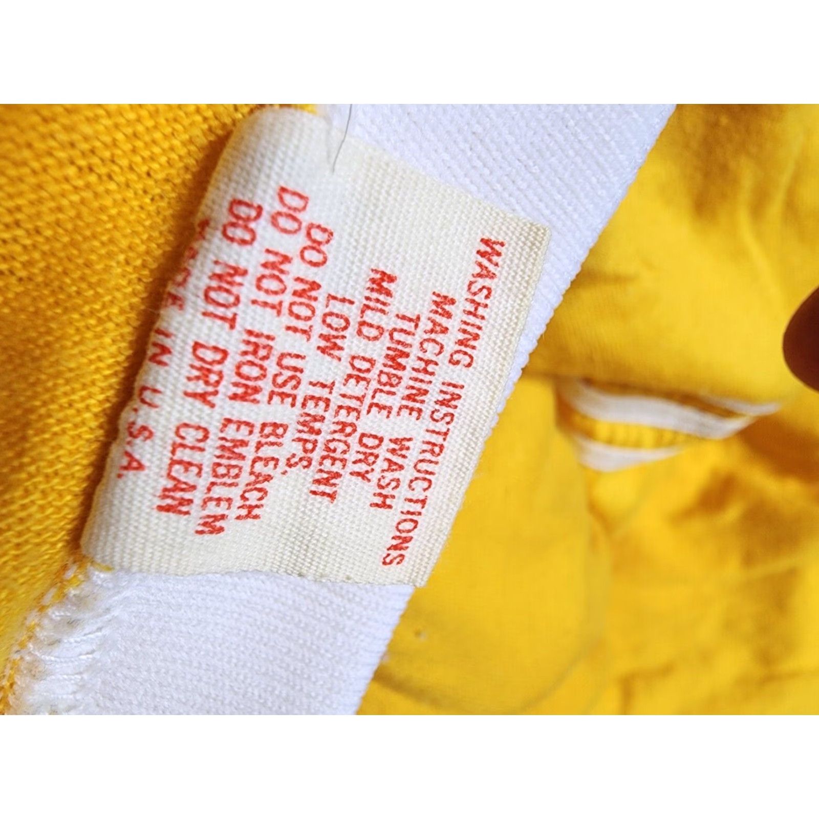 Vintage VINTAGE Collegiate Pacific 70s Men's L Iowa College T Shirt Short Sleeve Cotton Blend Yellow Mens Size US L / EU 52-54 / 3 - 6 Thumbnail